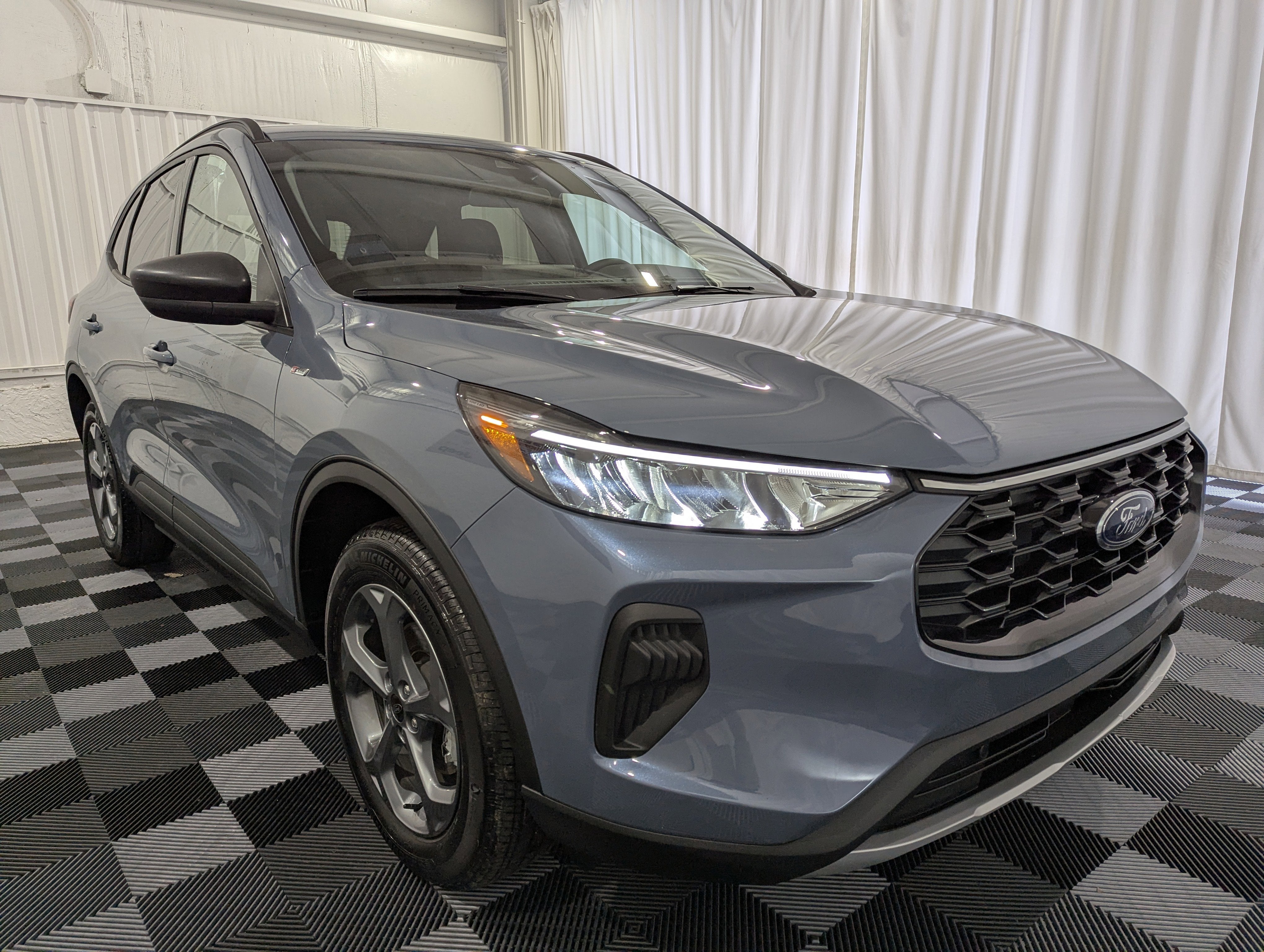 2025 Ford Escape ST-Line AWD