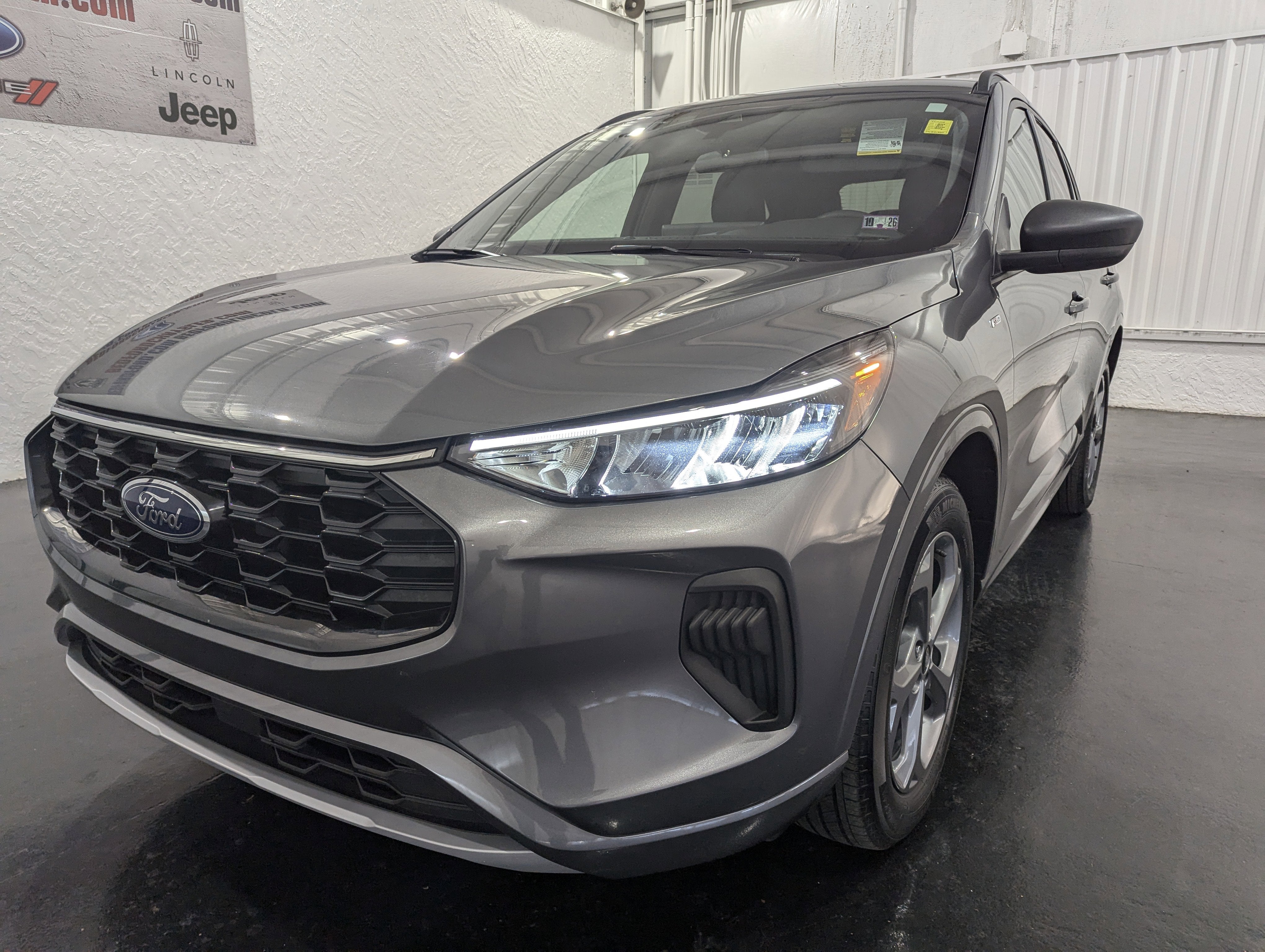 2023 Ford Escape ST-Line AWD