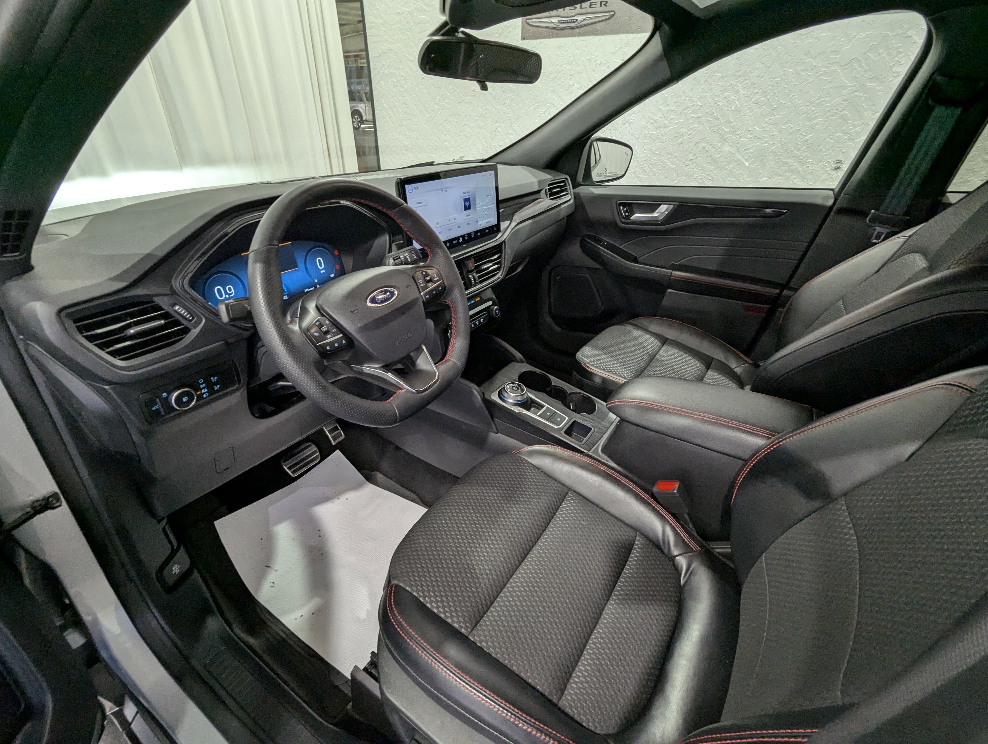 2023 Ford Escape ST-Line Select AWD