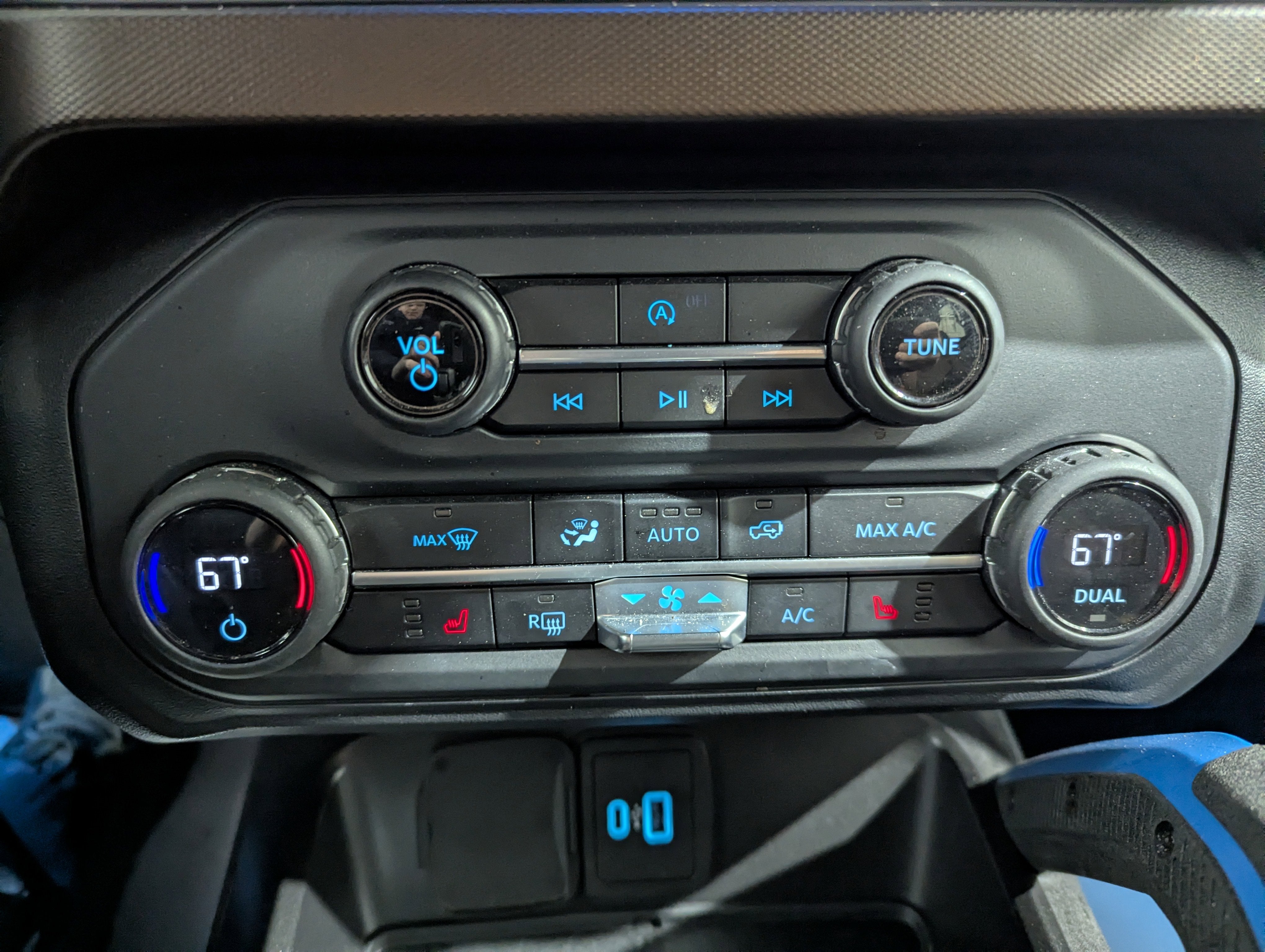 2023 Ford Bronco Outer Banks 4x4