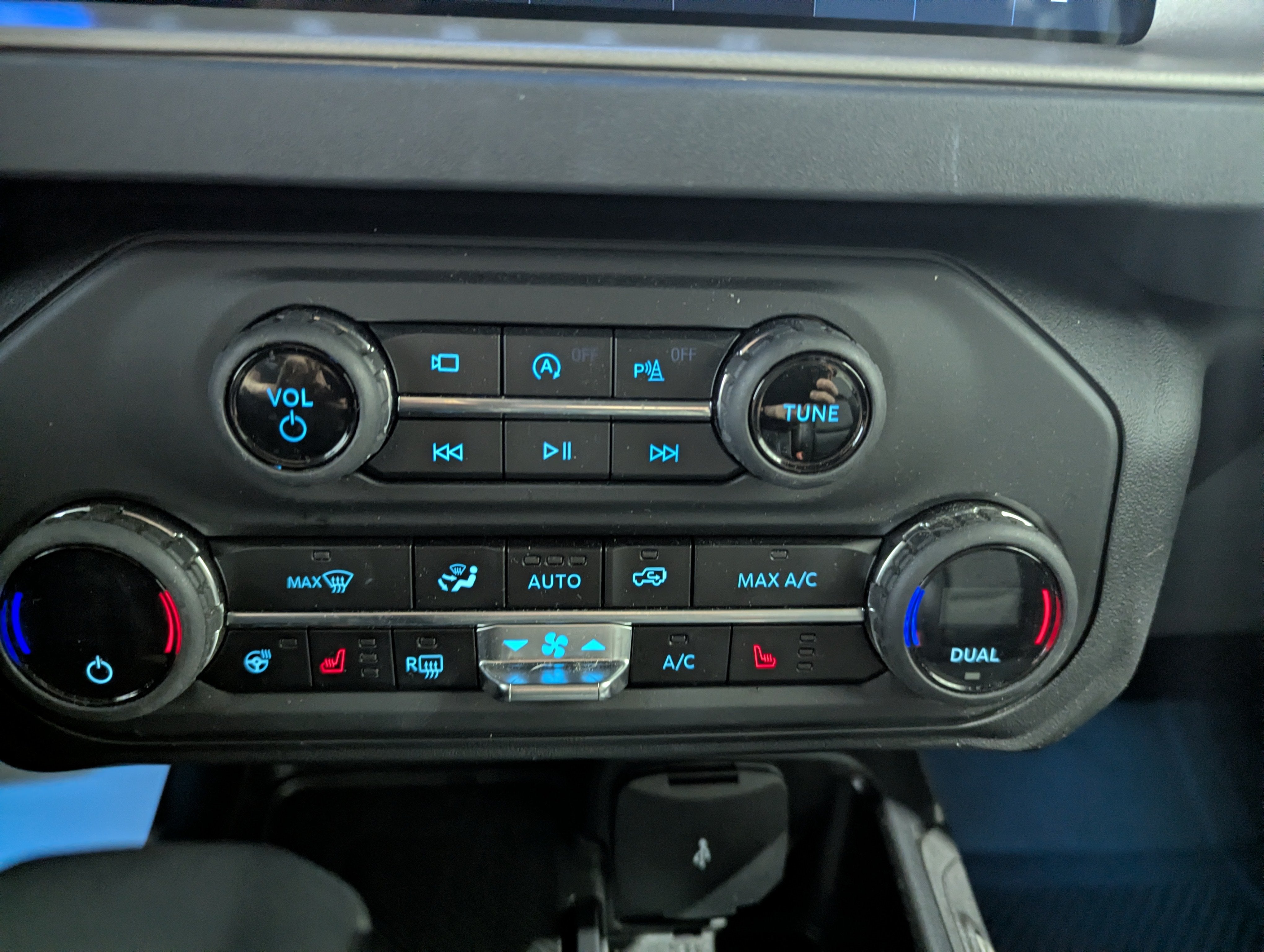 2026 Ford Bronco Outer Banks 4x4
