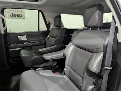 2025 Ford Expedition Active 4x4