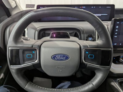 2025 Ford Expedition Active 4x4