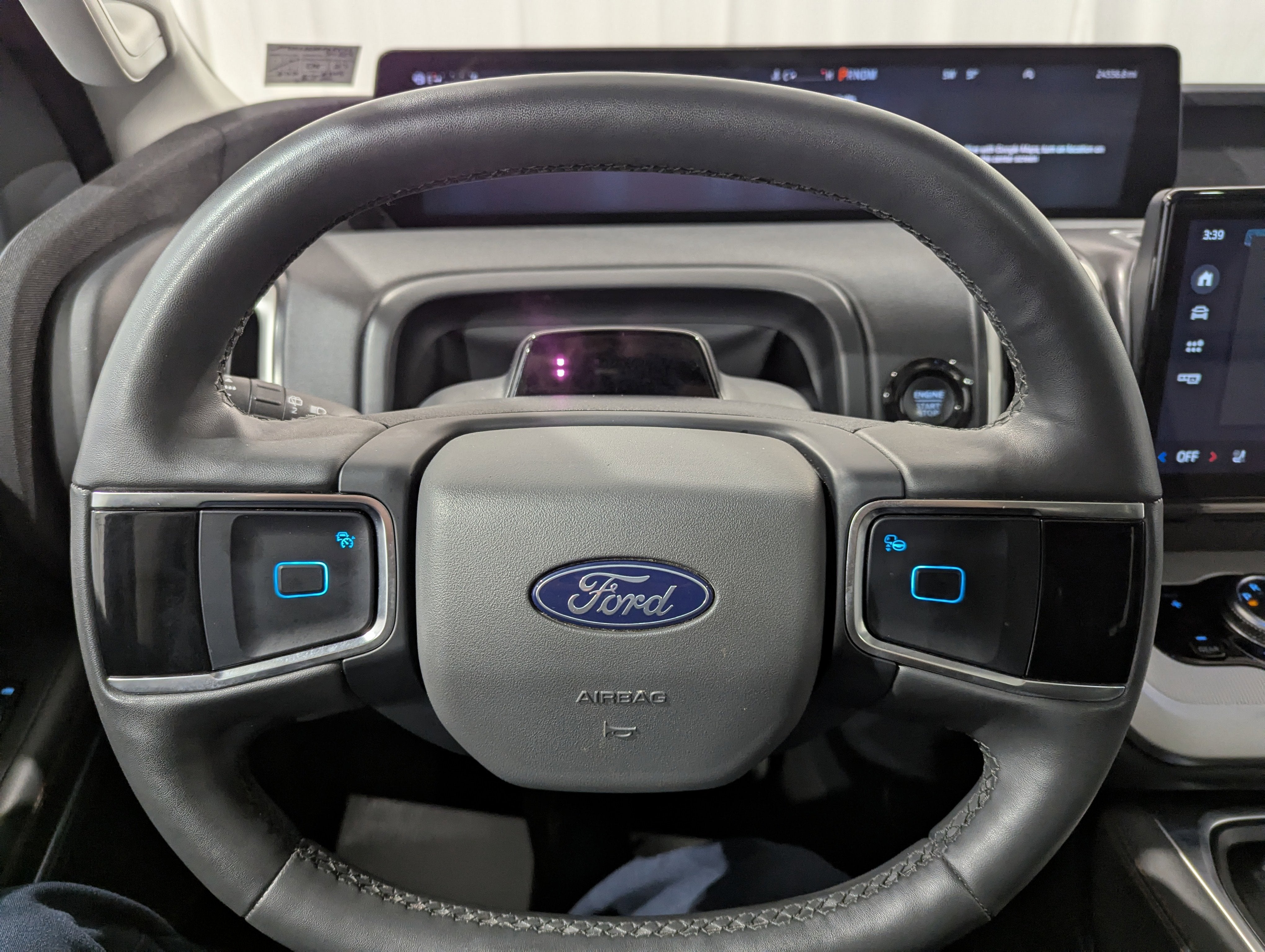 2025 Ford Expedition Active 4x4