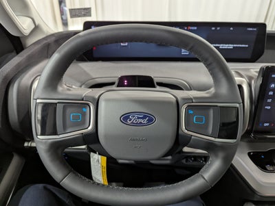 2025 Ford Expedition Active 4x4