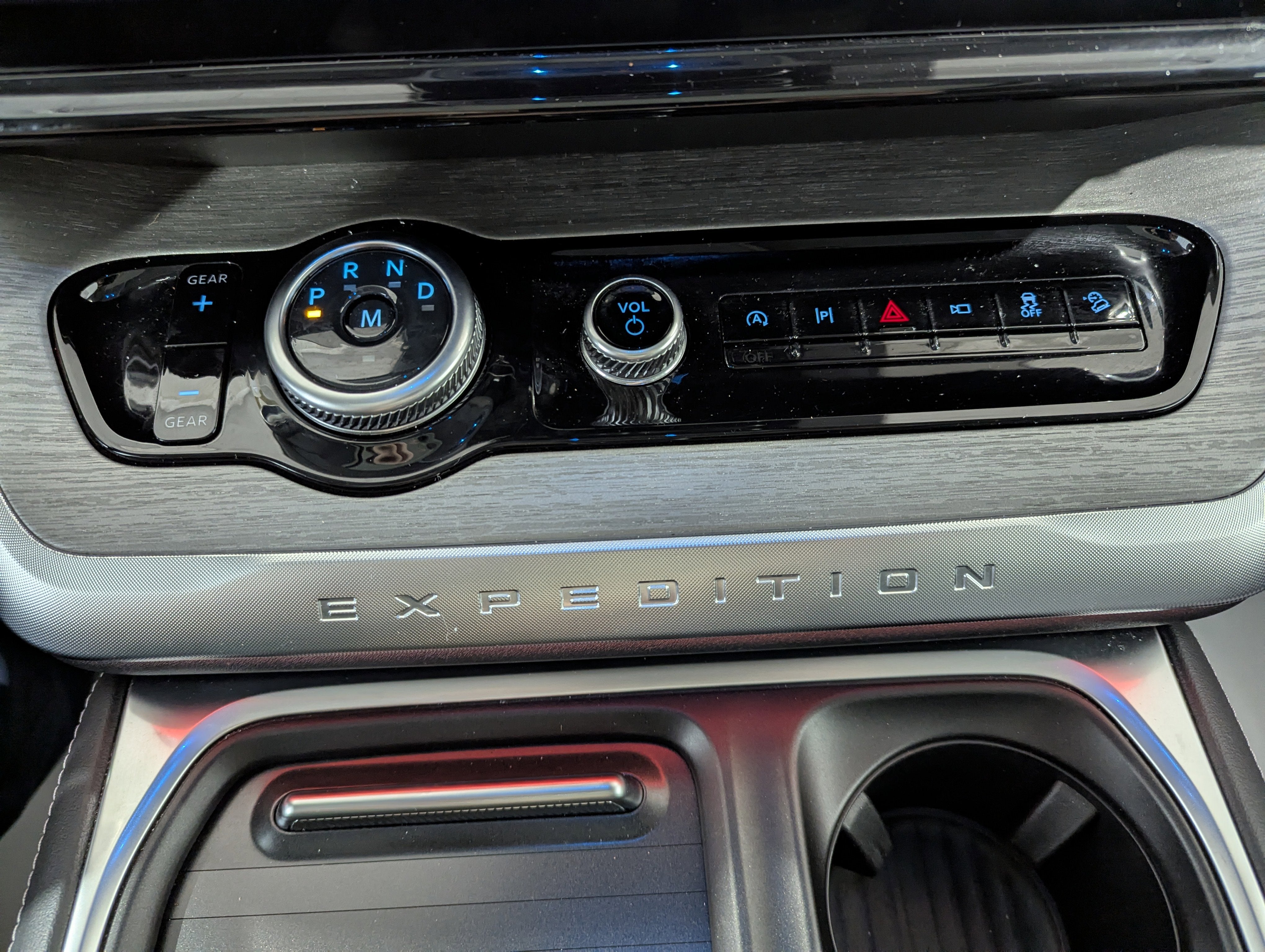 2025 Ford Expedition Platinum 4x4