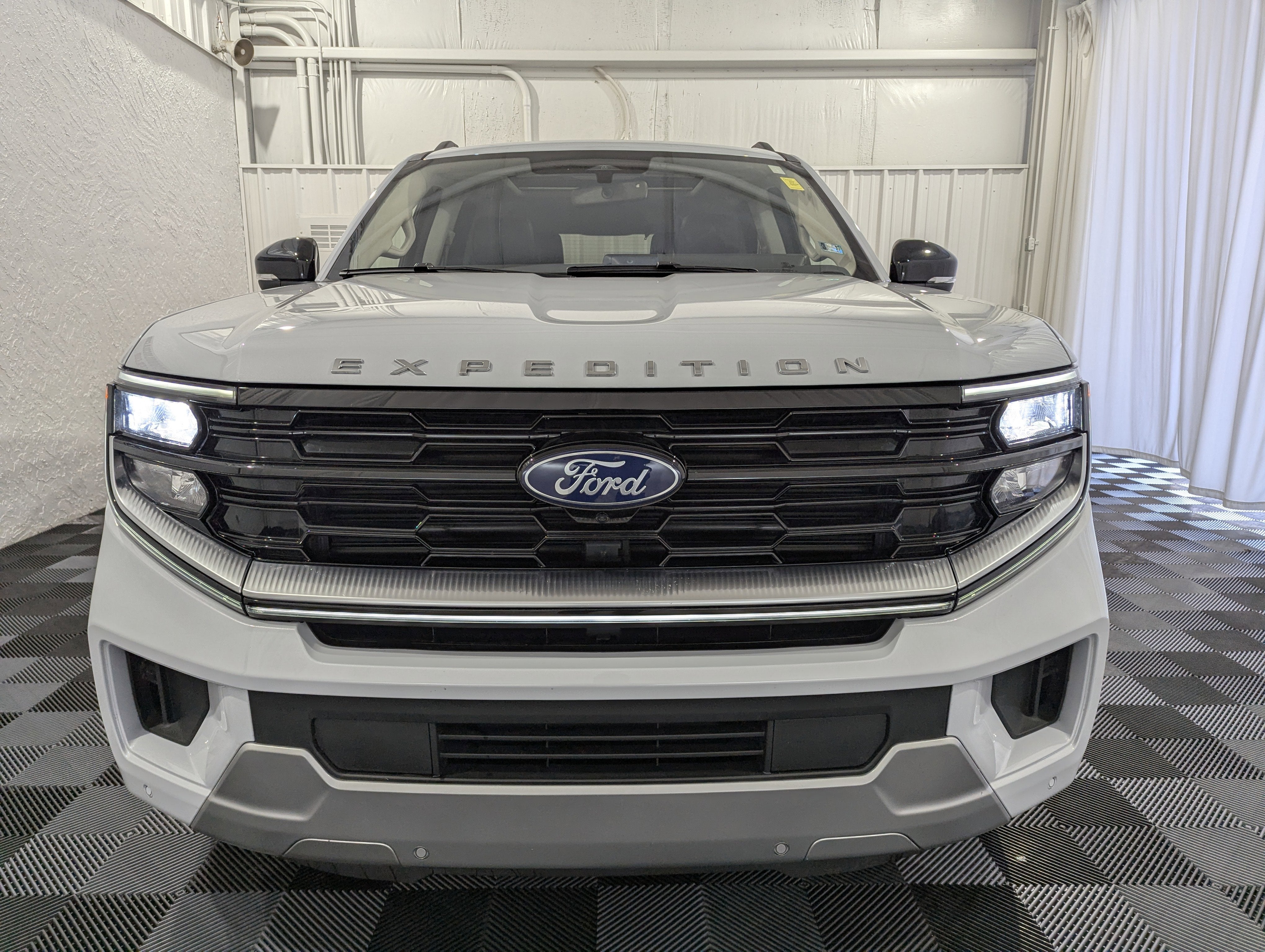 2025 Ford Expedition Platinum 4x4