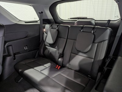 2024 Ford Explorer XLT 4x4