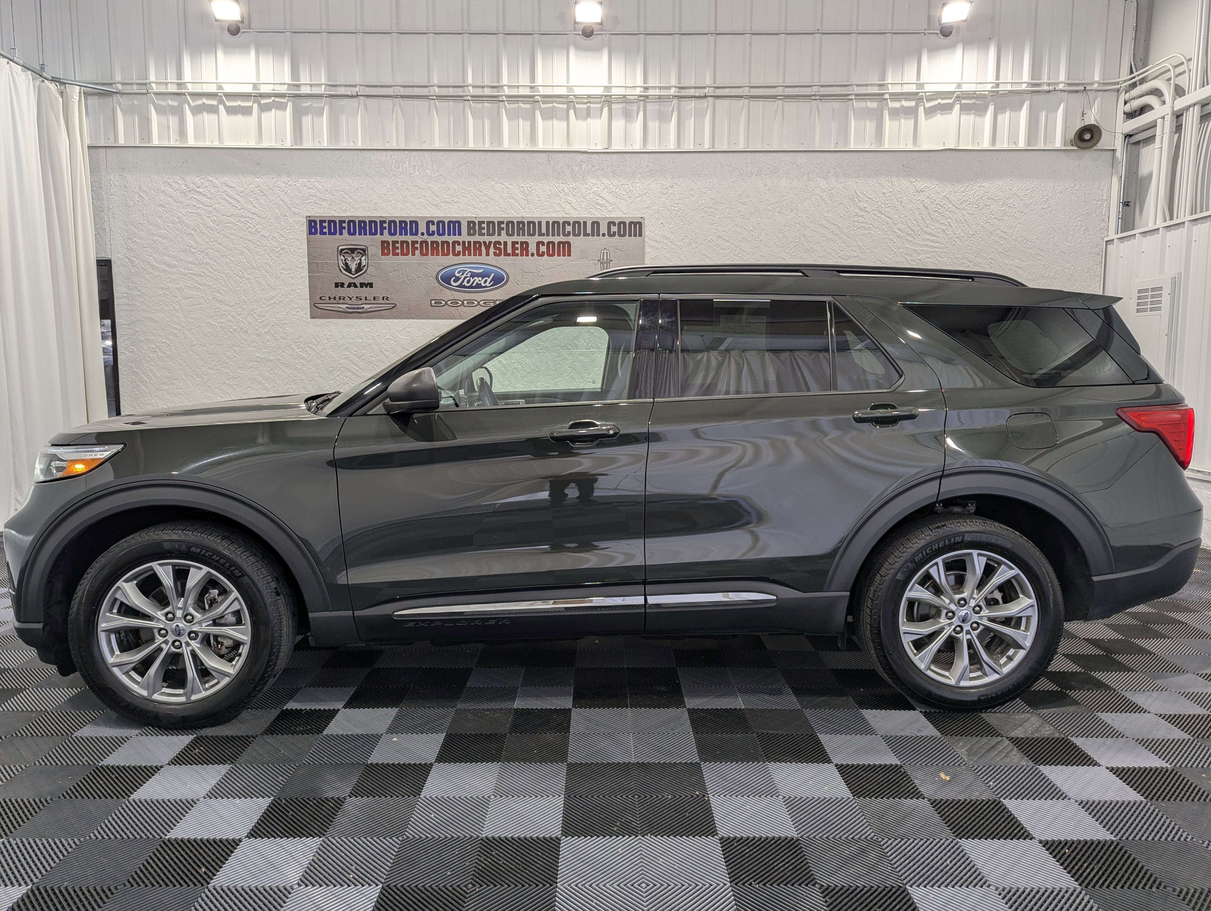 2024 Ford Explorer XLT 4x4