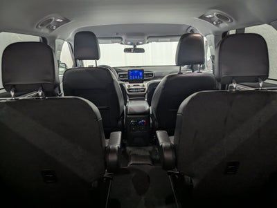 2024 Ford Explorer XLT 4x4