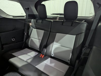 2024 Ford Explorer XLT 4x4