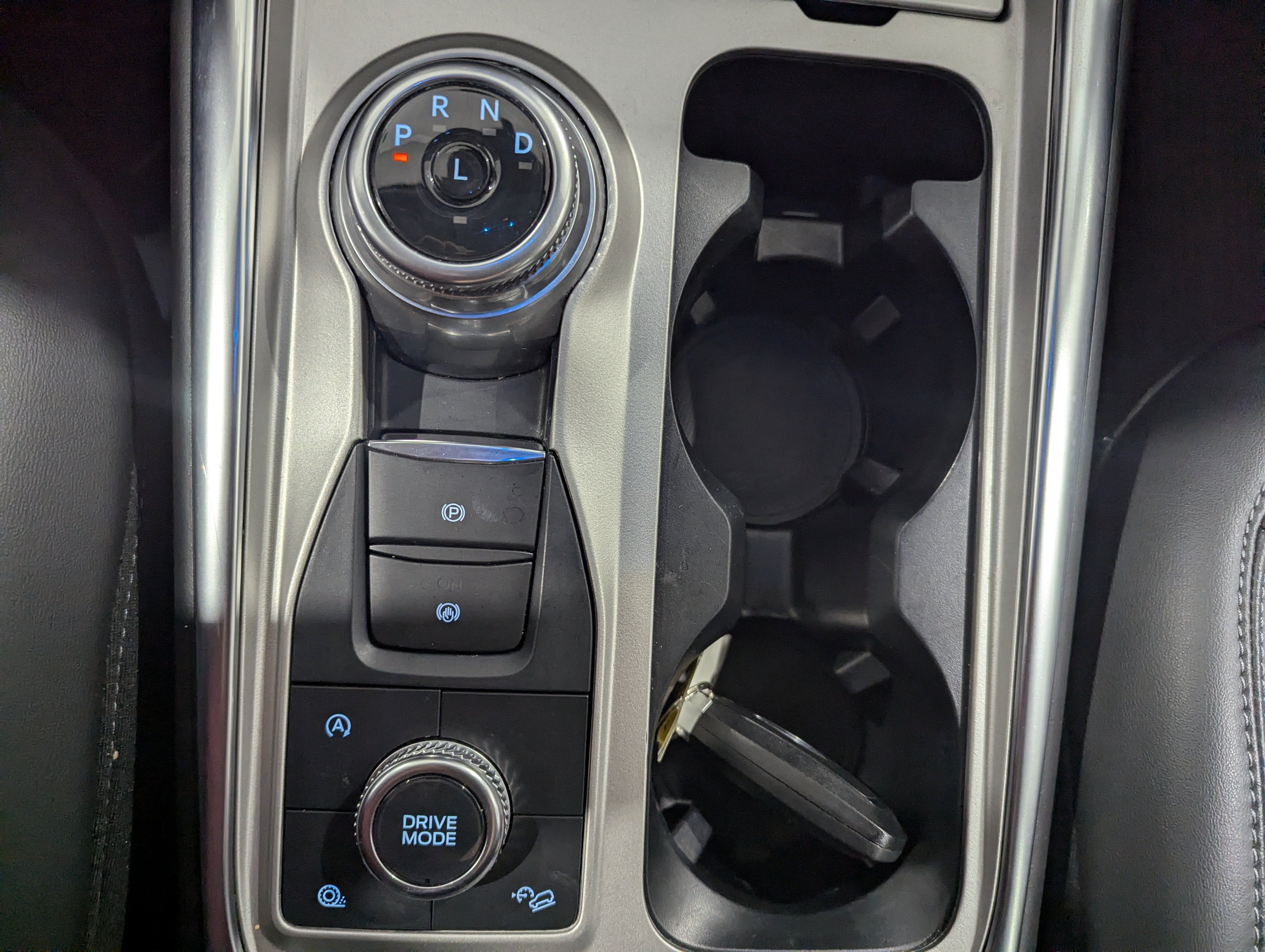 2024 Ford Explorer XLT 4x4