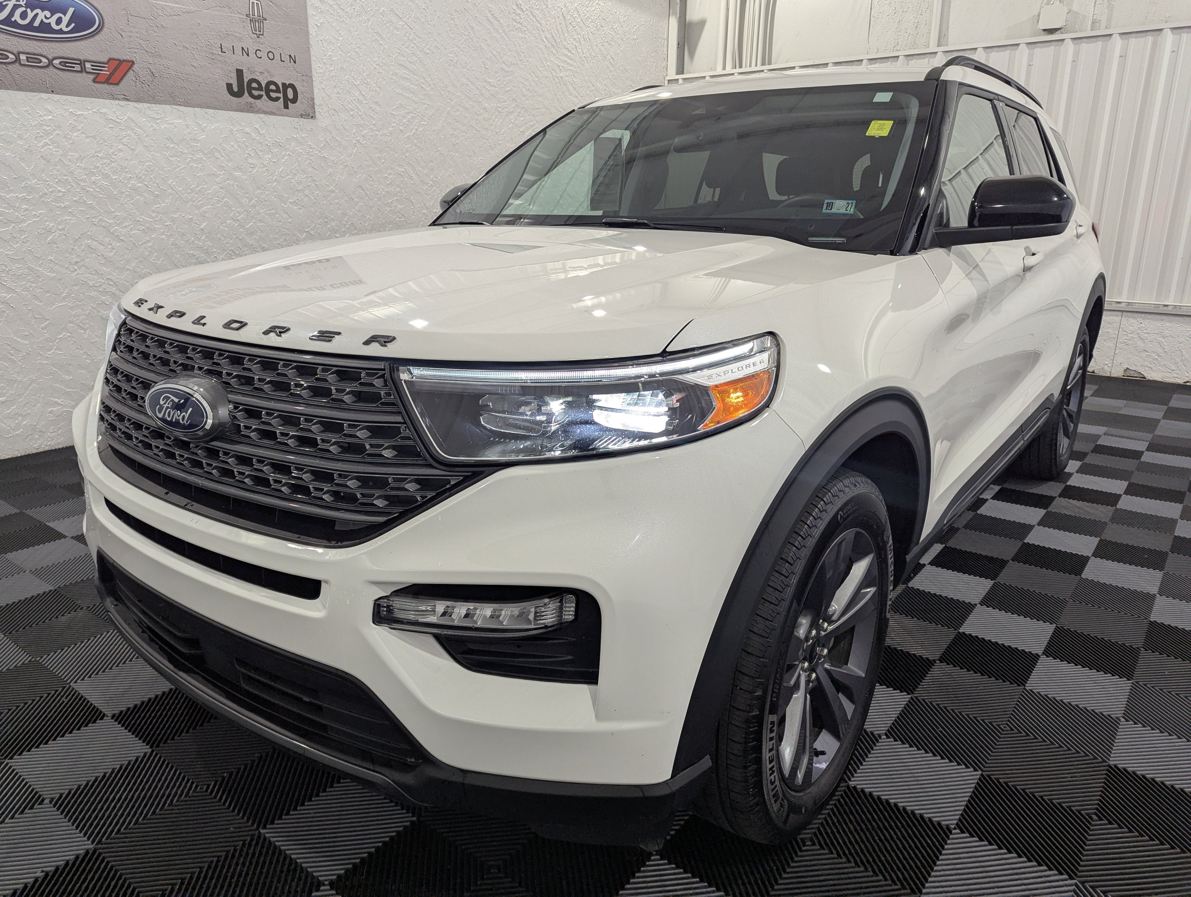 2024 Ford Explorer XLT 4x4