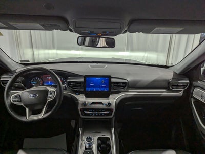 2023 Ford Explorer XLT 4x4
