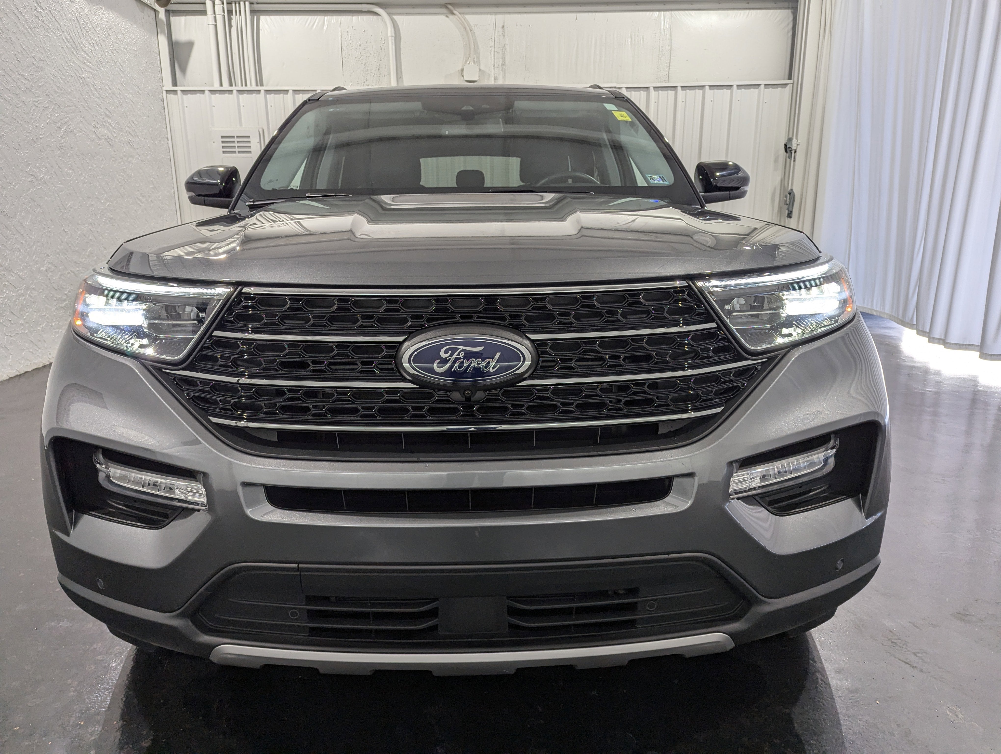 2023 Ford Explorer XLT 4x4
