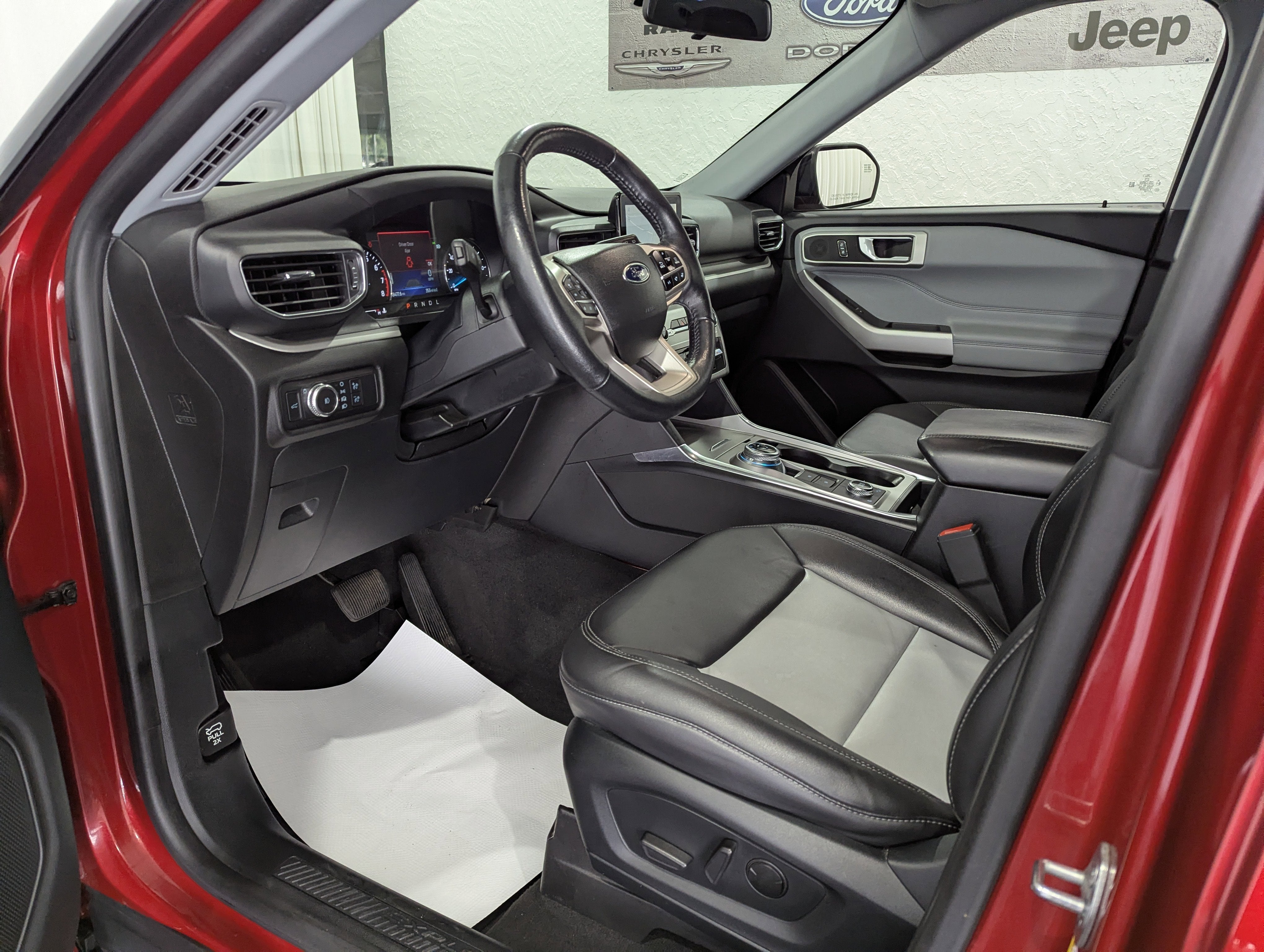 2022 Ford Explorer XLT 4x4