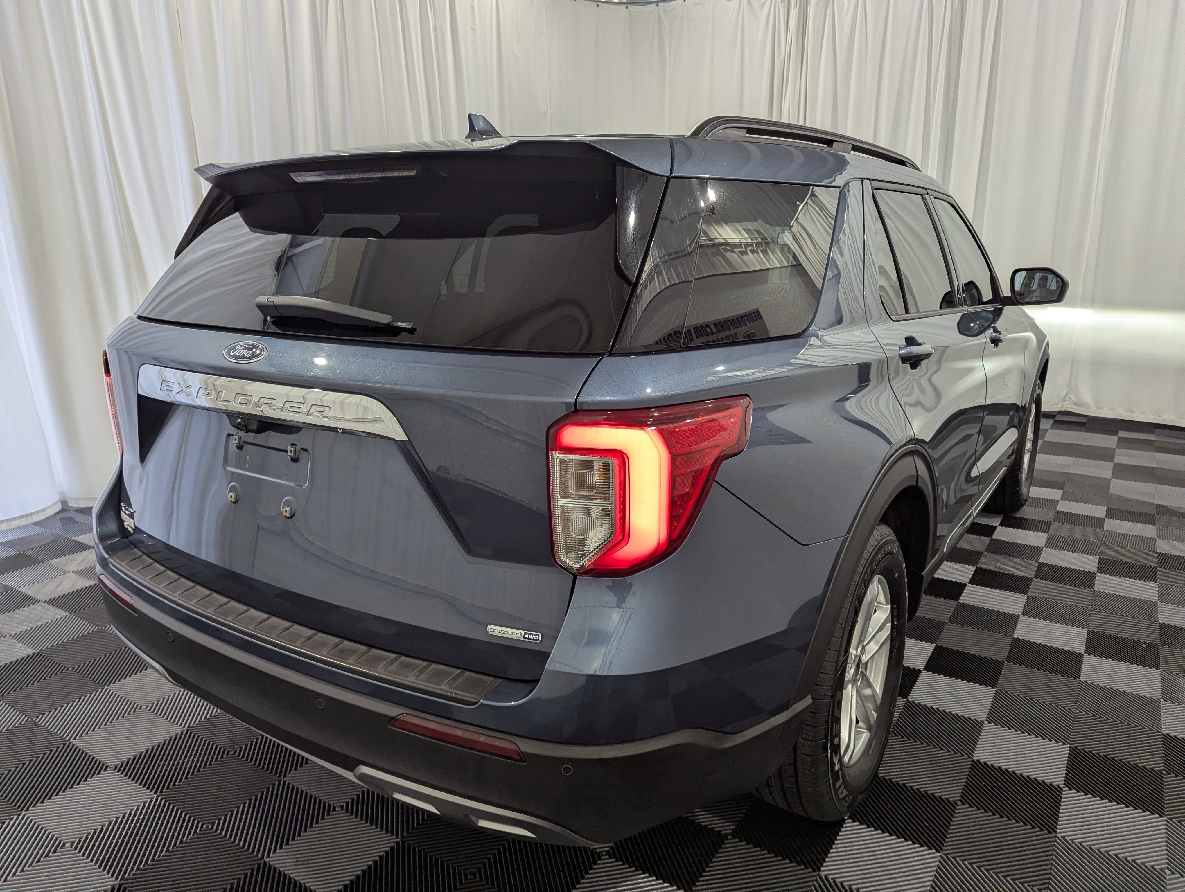 2020 Ford Explorer XLT 4x4