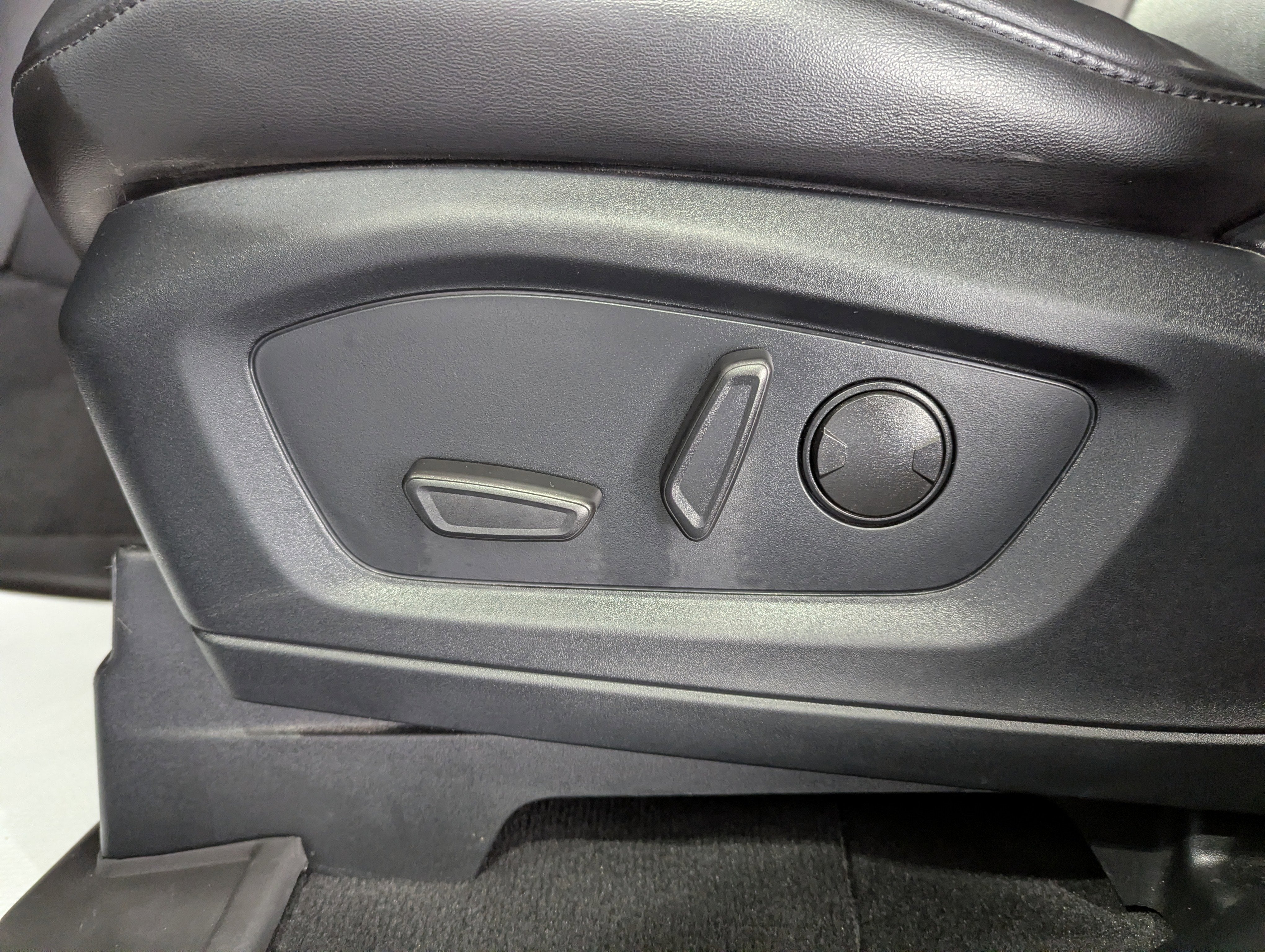 2022 Ford Explorer XLT 4x4