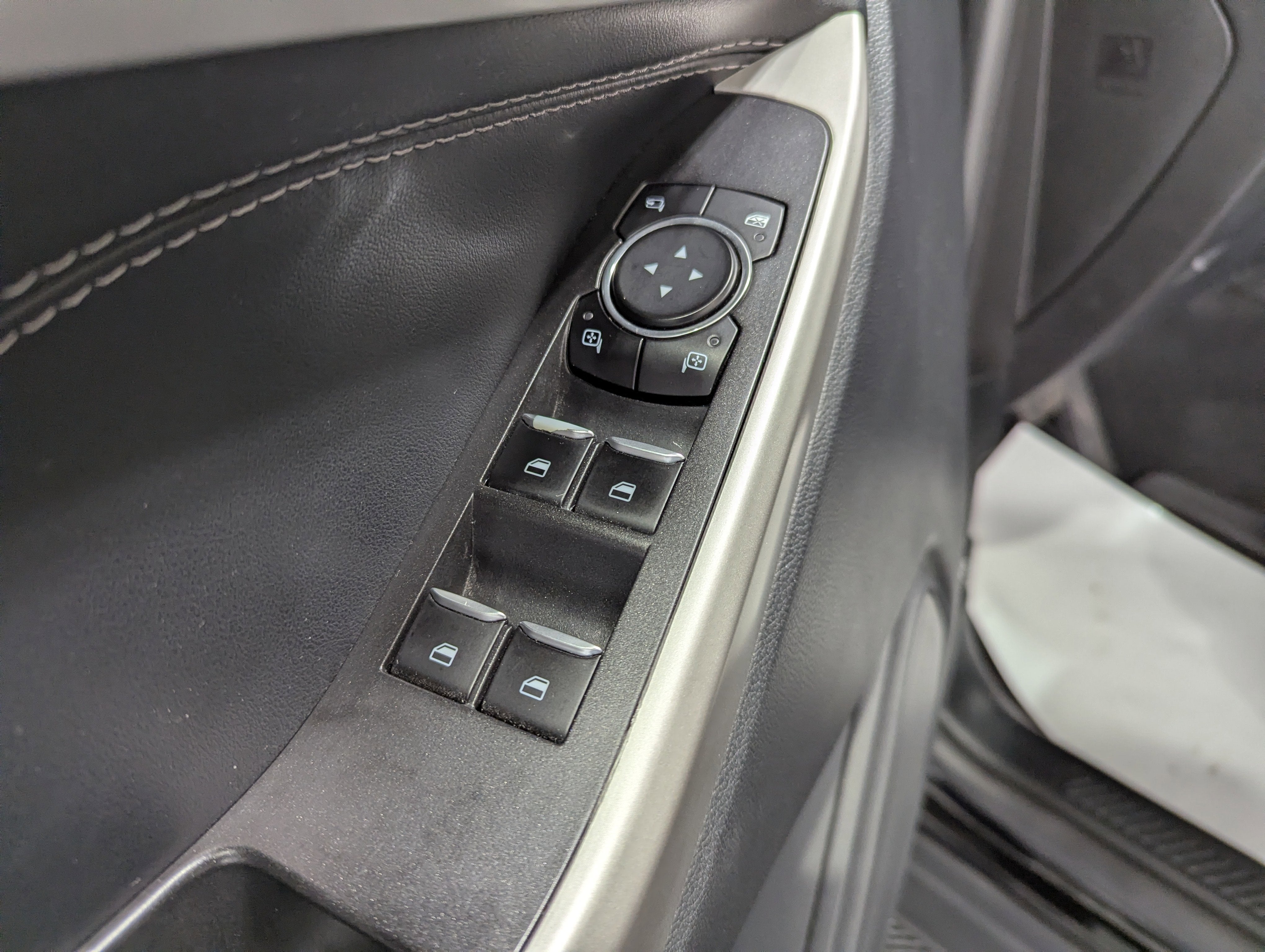 2022 Ford Explorer XLT 4x4