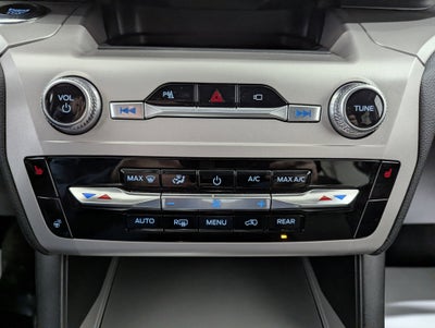 2022 Ford Explorer XLT 4x4