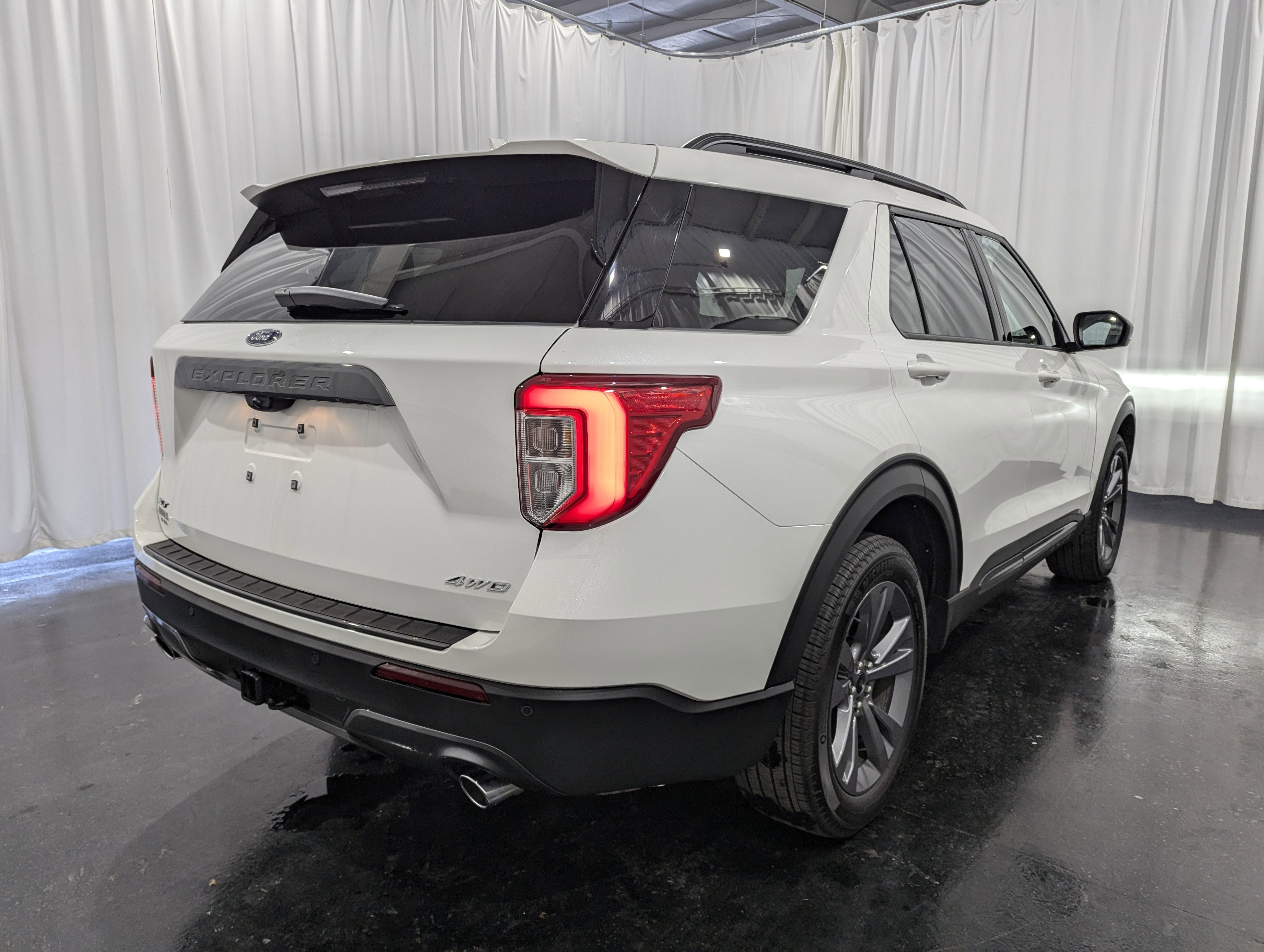 2023 Ford Explorer XLT 4x4