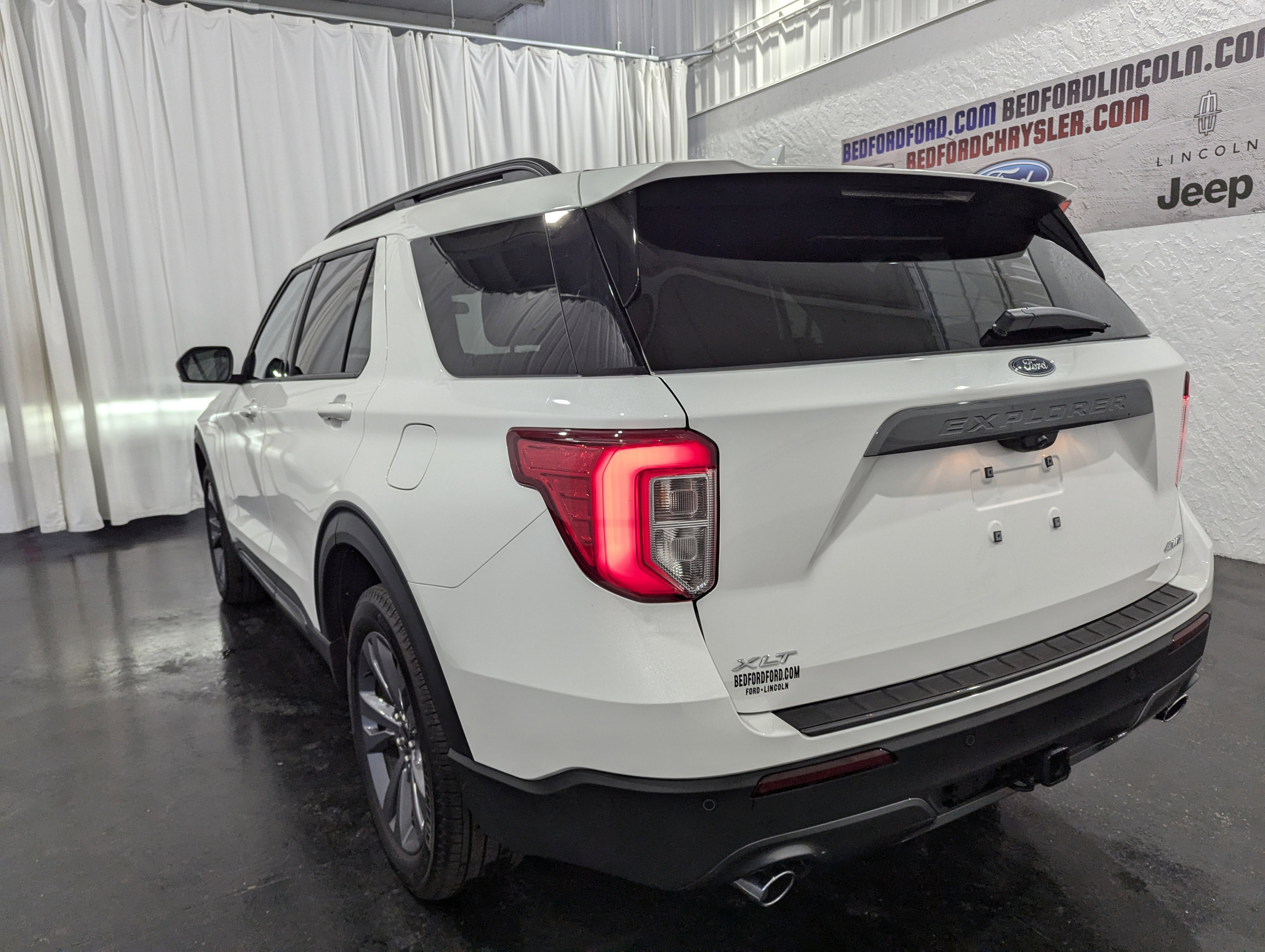 2023 Ford Explorer XLT 4x4