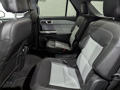 2024 Ford Explorer XLT 4x4