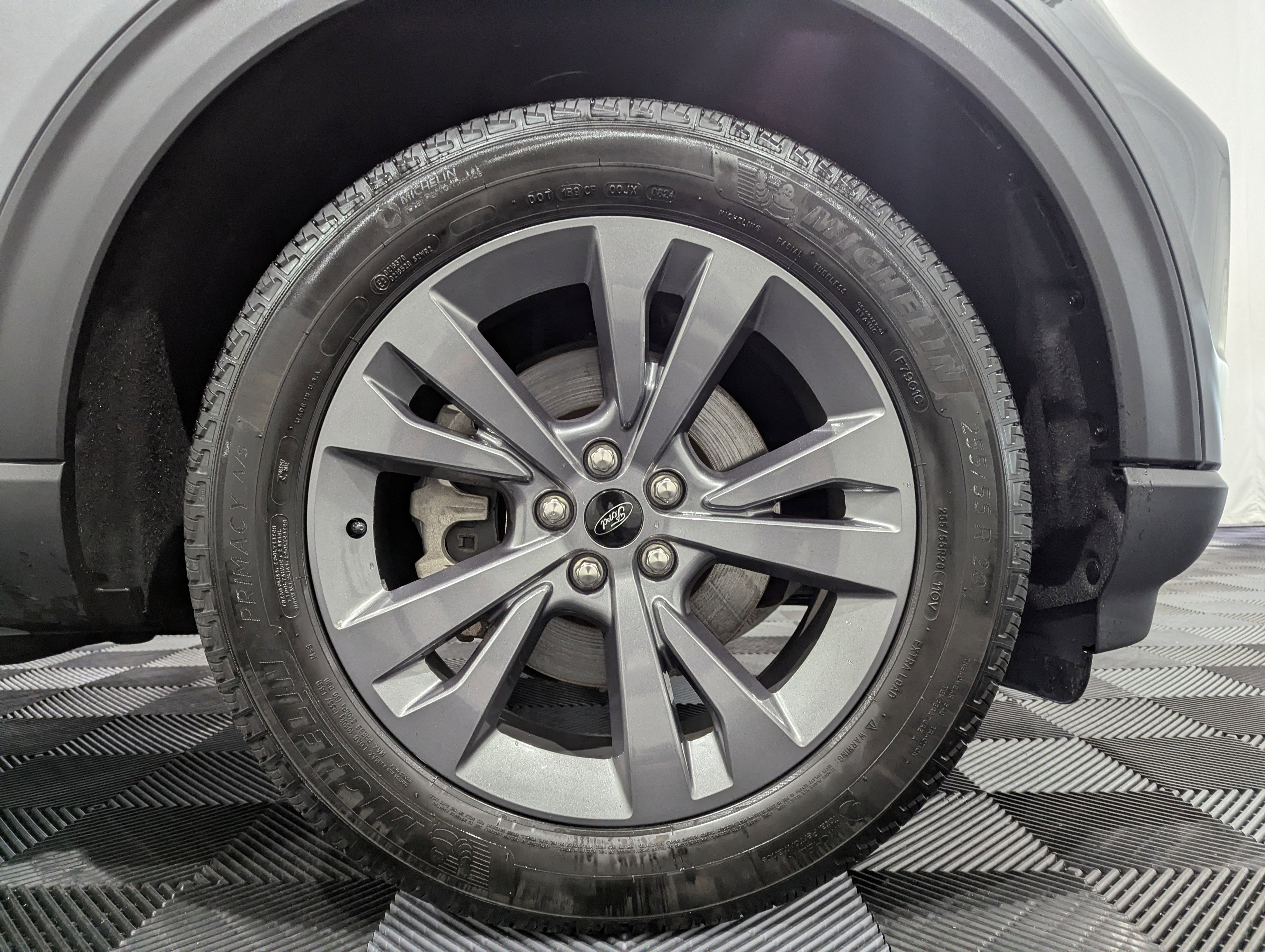 2024 Ford Explorer XLT 4x4