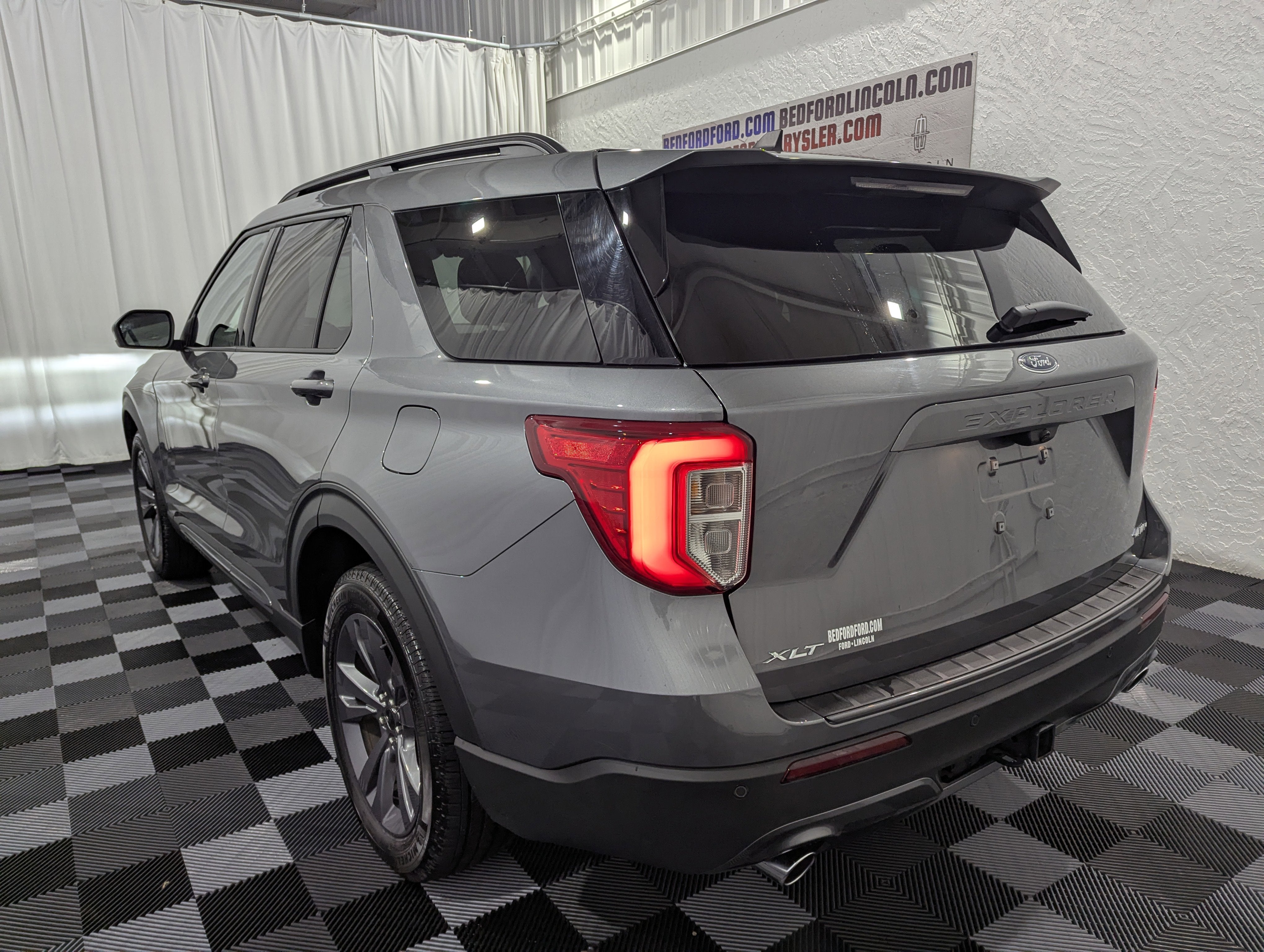 2024 Ford Explorer XLT 4x4