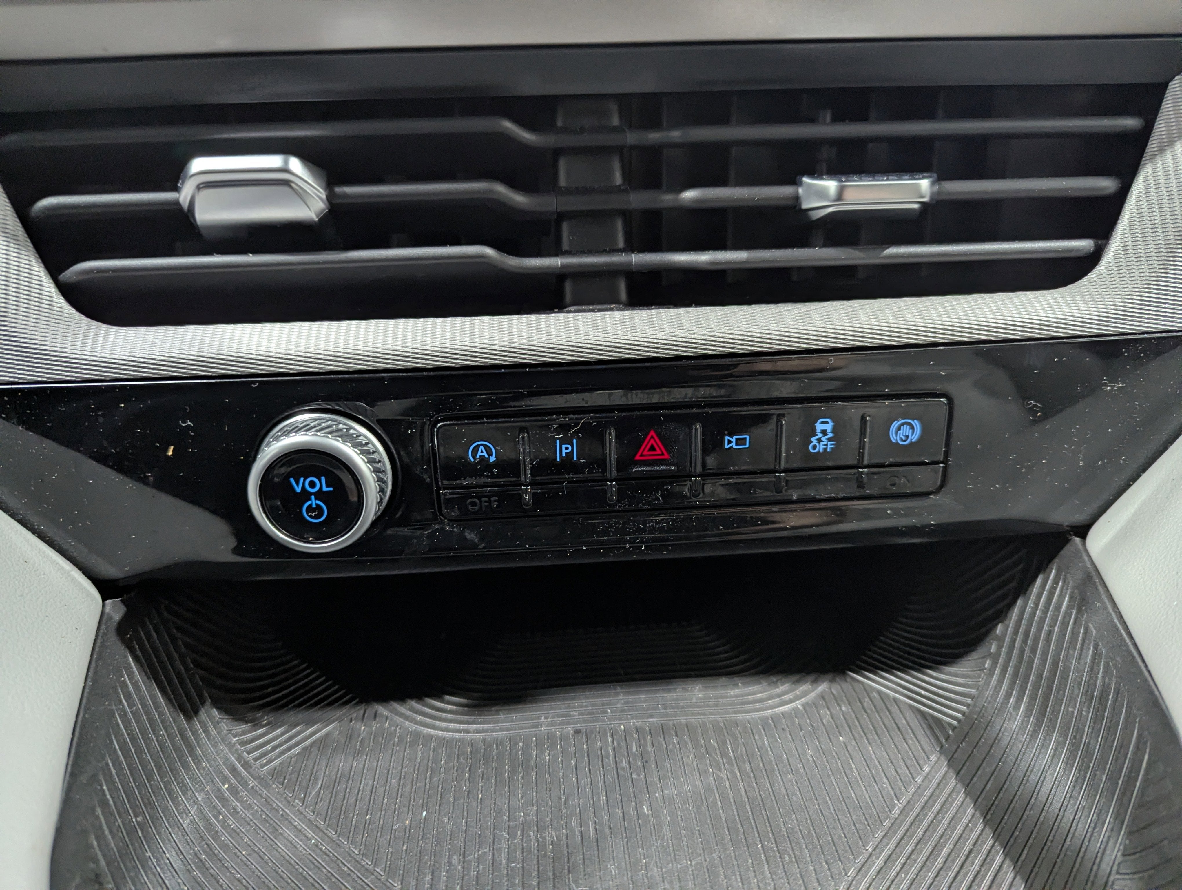 2025 Ford Explorer Active 4x4