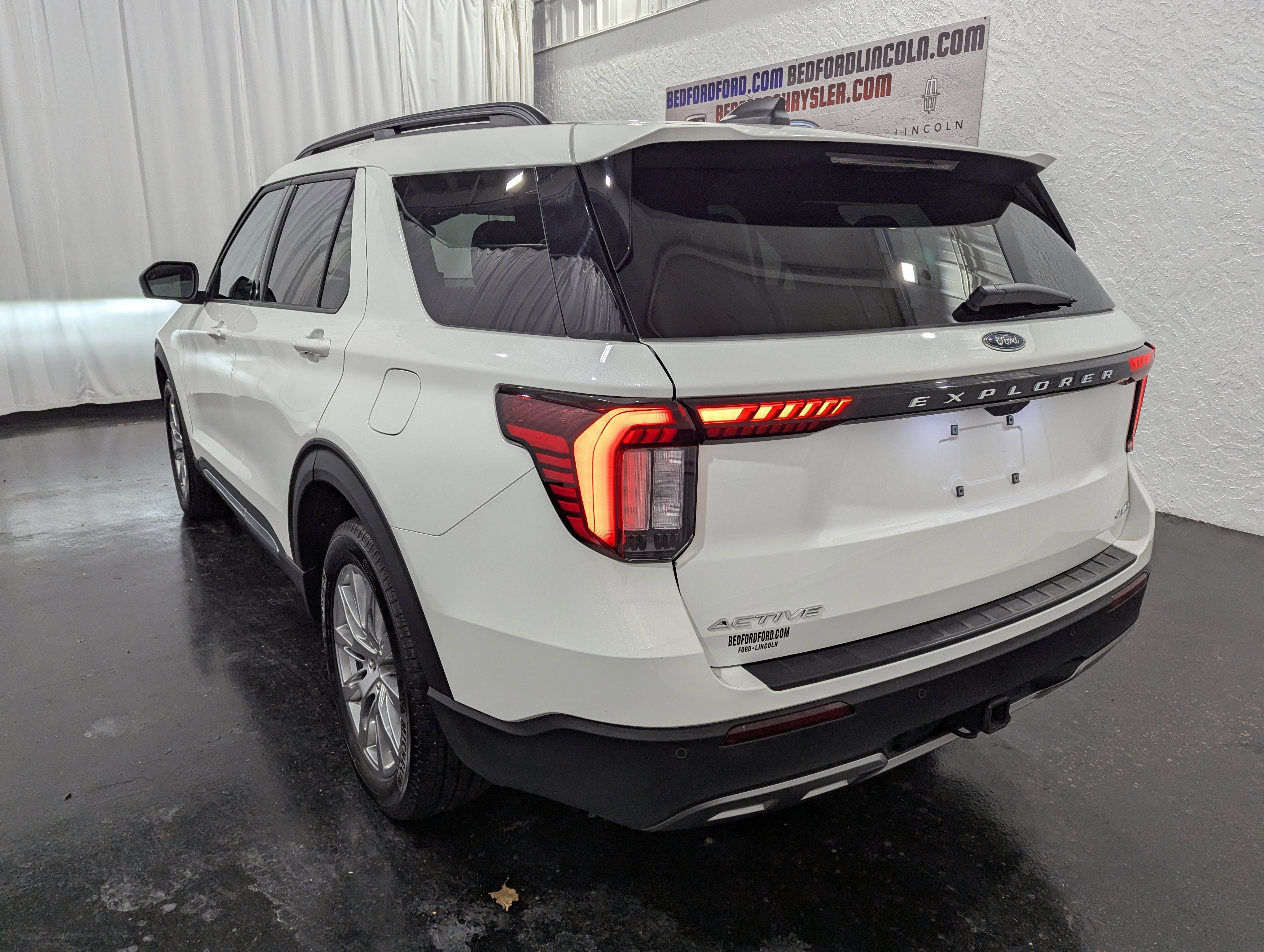 2025 Ford Explorer Active 4x4