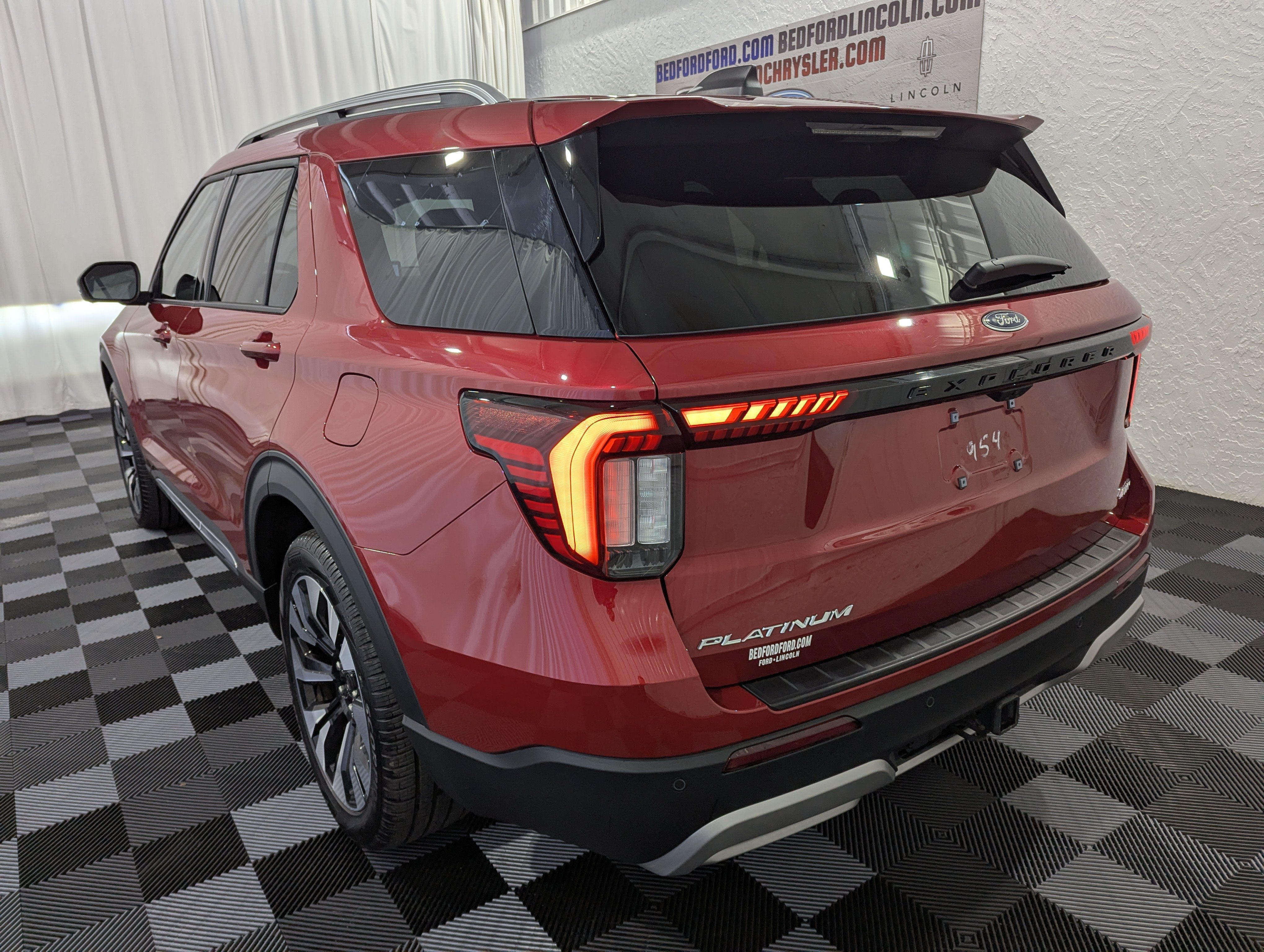 2026 Ford Explorer Platinum 4x4