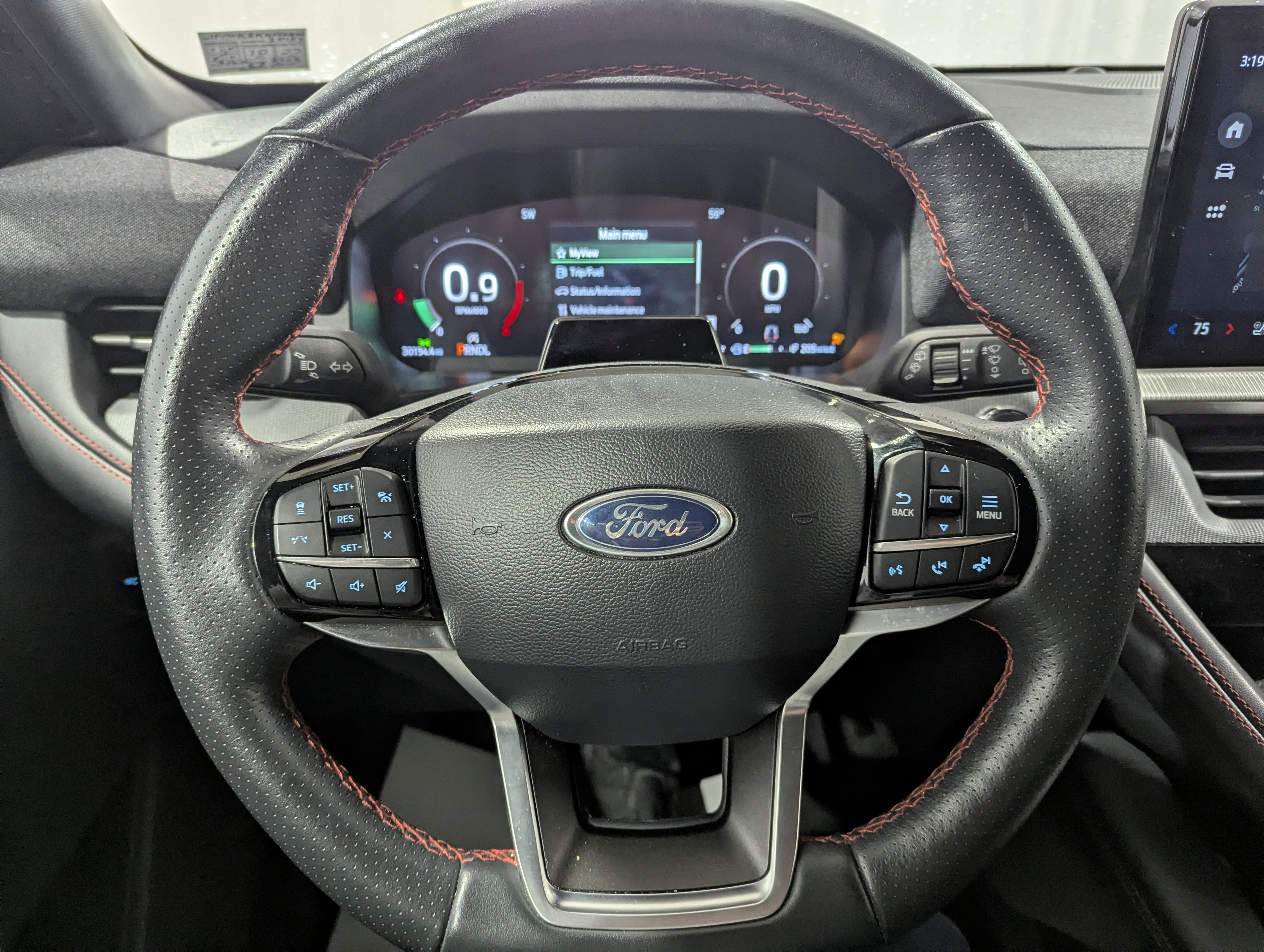 2025 Ford Explorer ST-Line 4x4