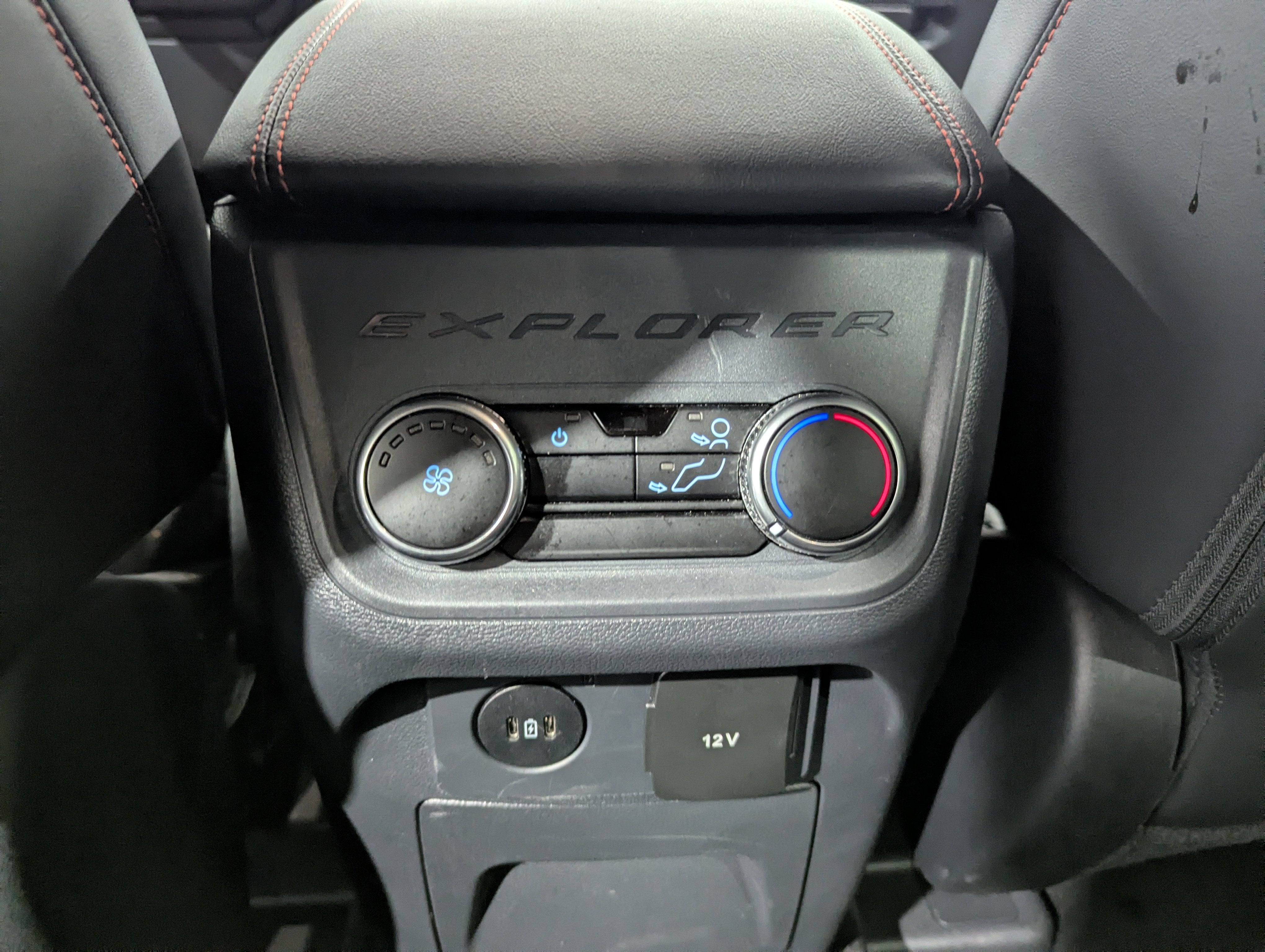 2026 Ford Explorer ST-Line 4x4