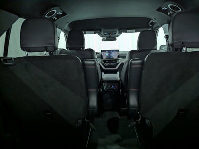 2025 Ford Explorer ST-Line 4x4