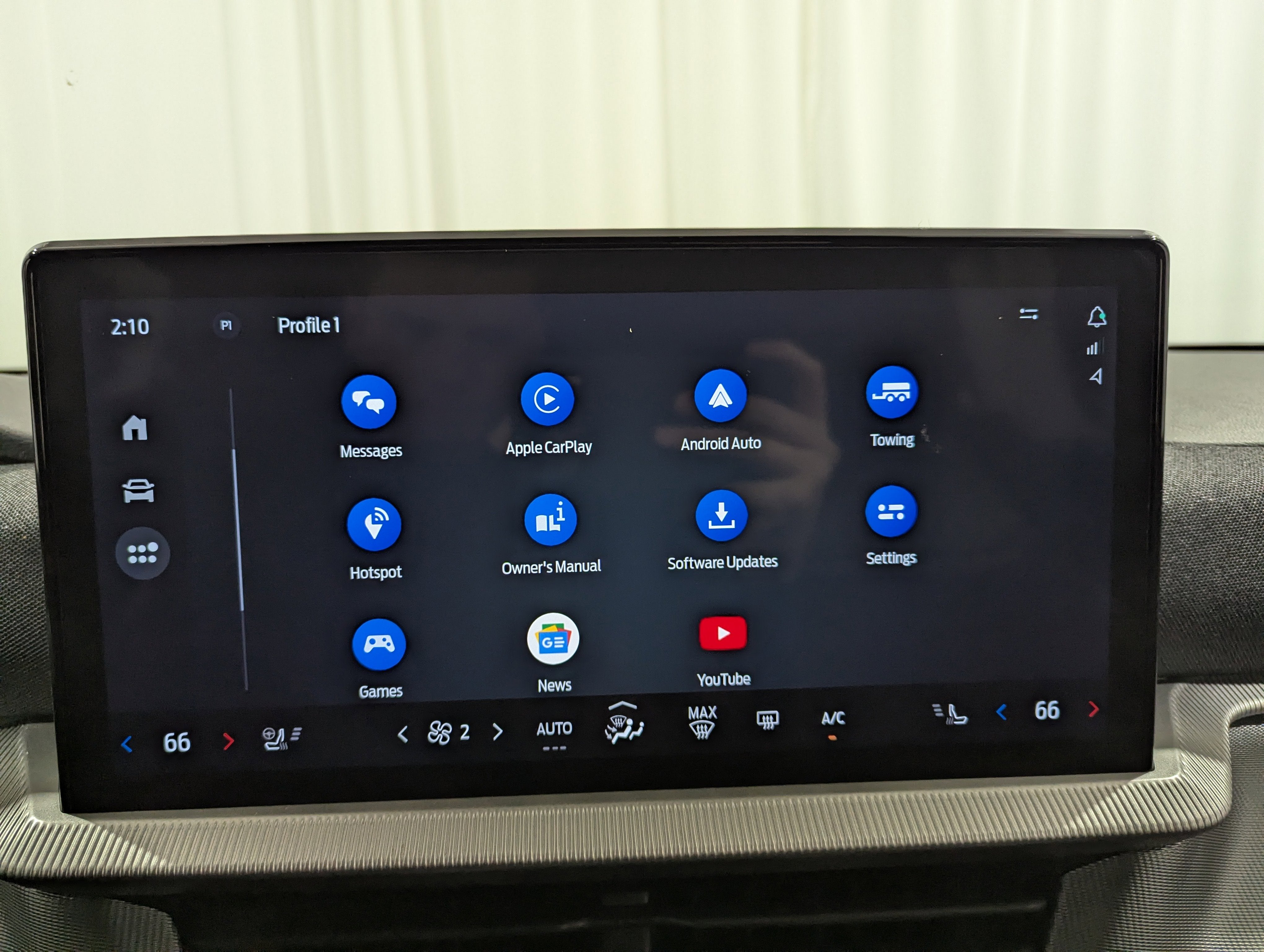 2025 Ford Explorer ST-Line 4x4