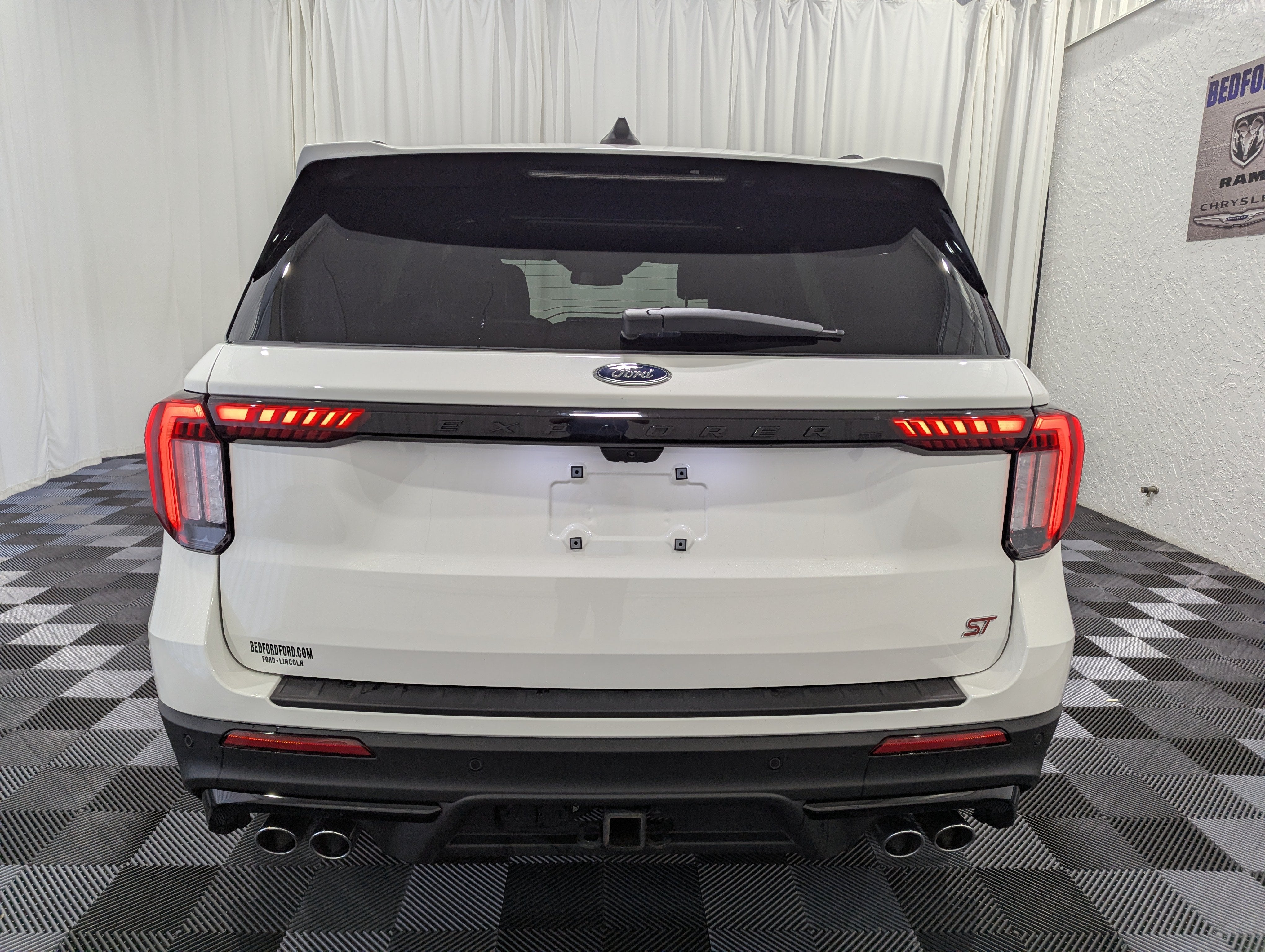 2025 Ford Explorer ST 4x4