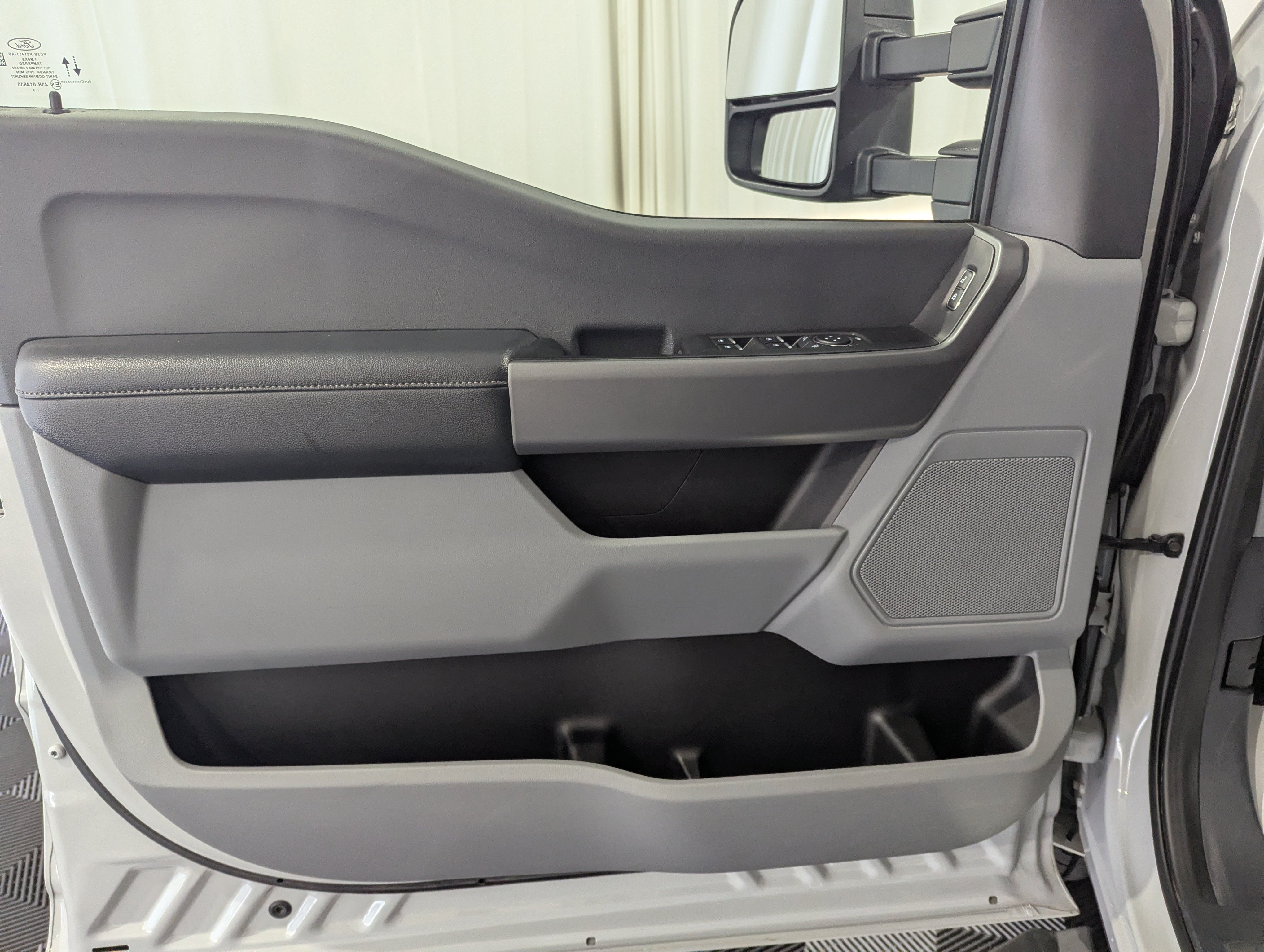 2025 Ford Super Duty F-250 SRW XLT