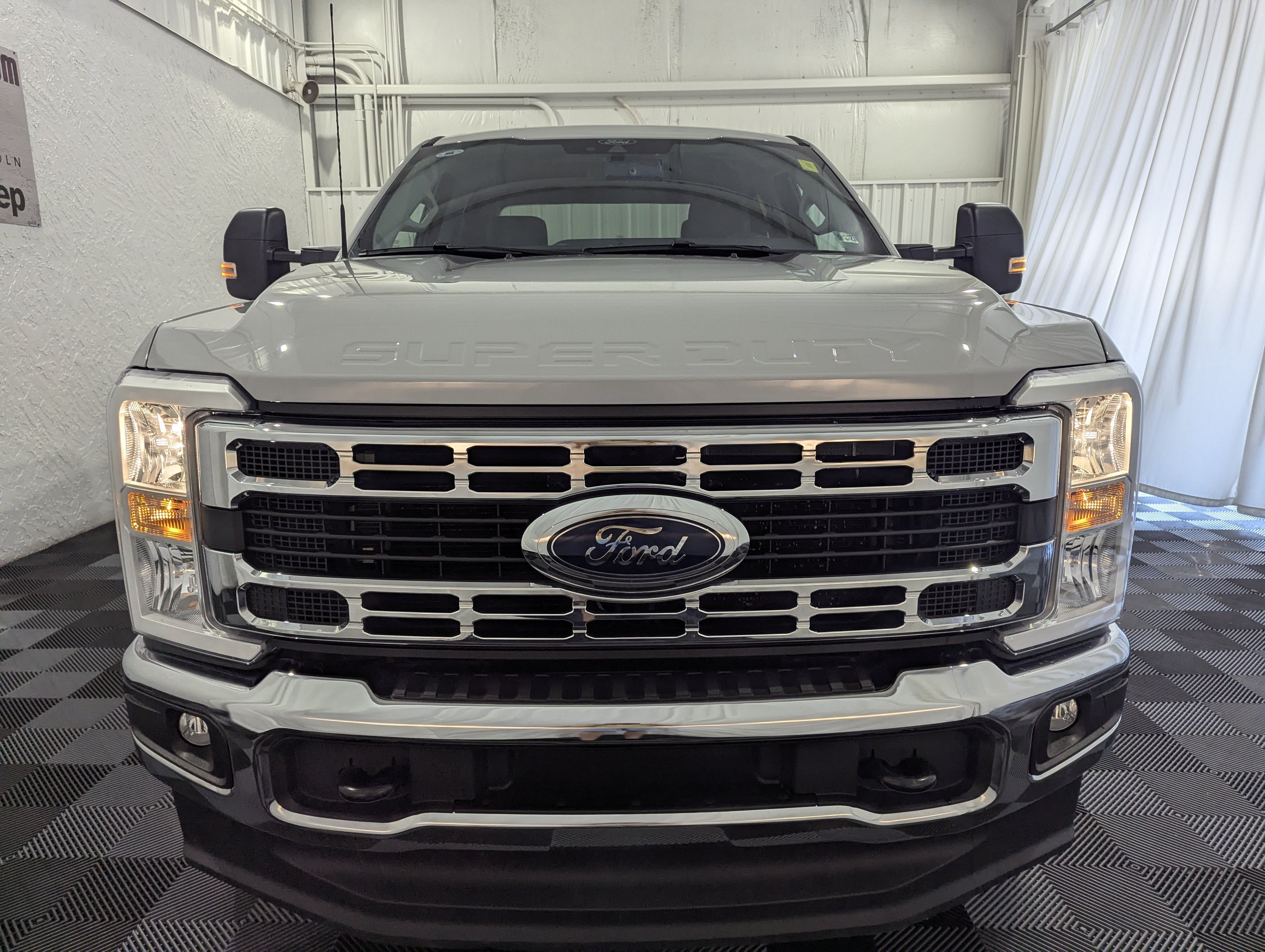 2025 Ford Super Duty F-250 SRW XLT