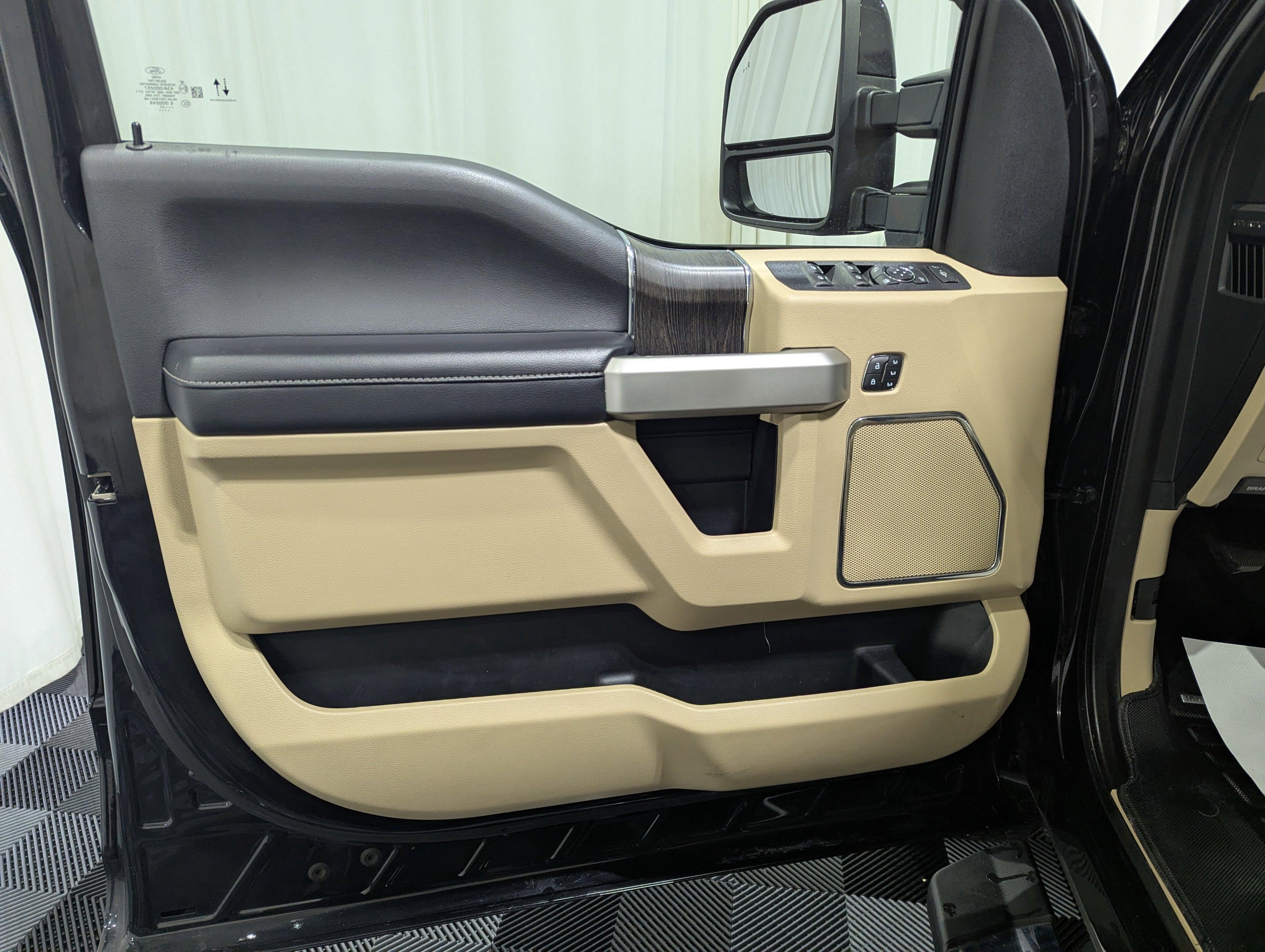 2021 Ford Super Duty F-250 SRW Lariat