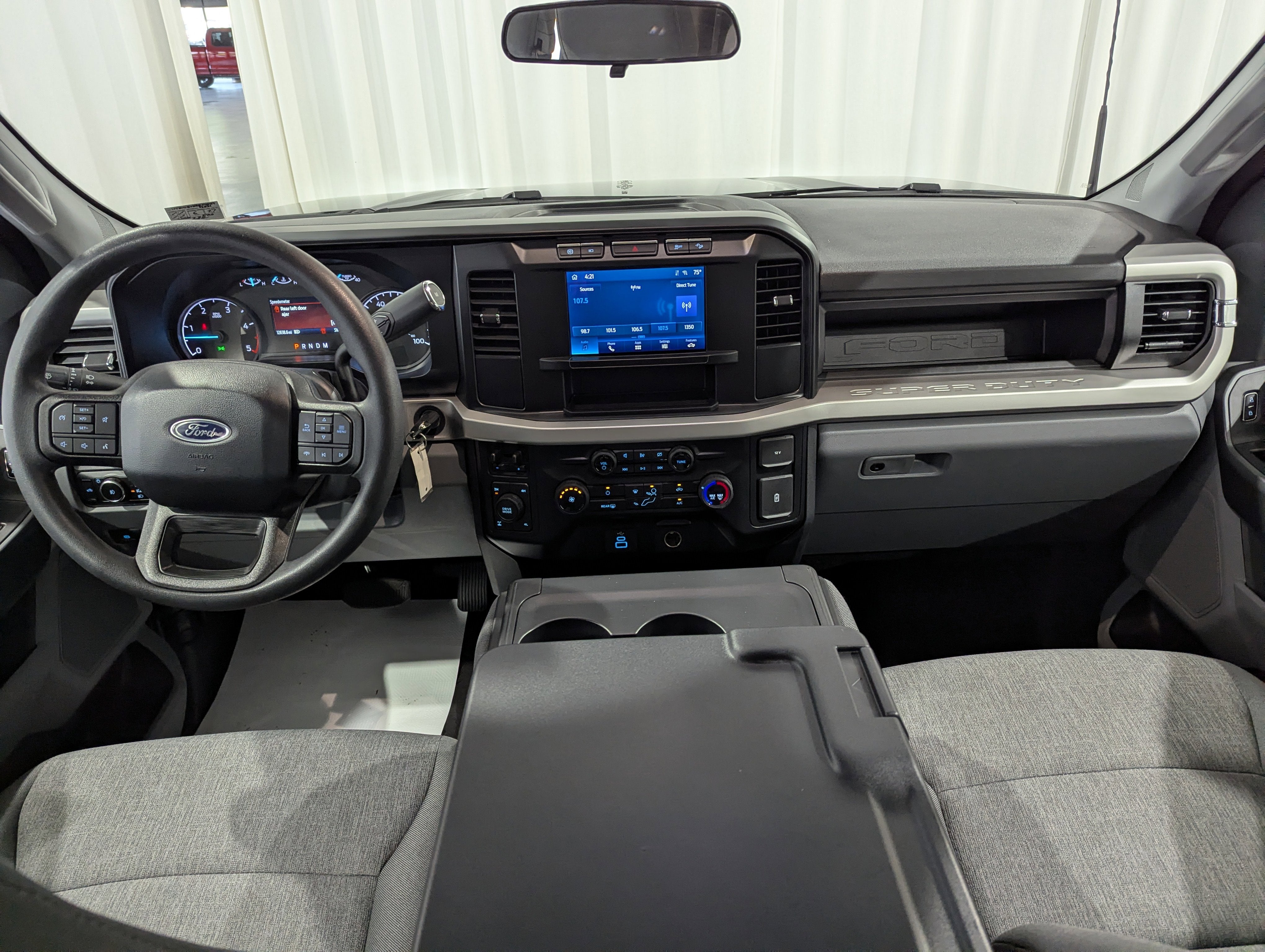 2024 Ford Super Duty F-350 SRW STX