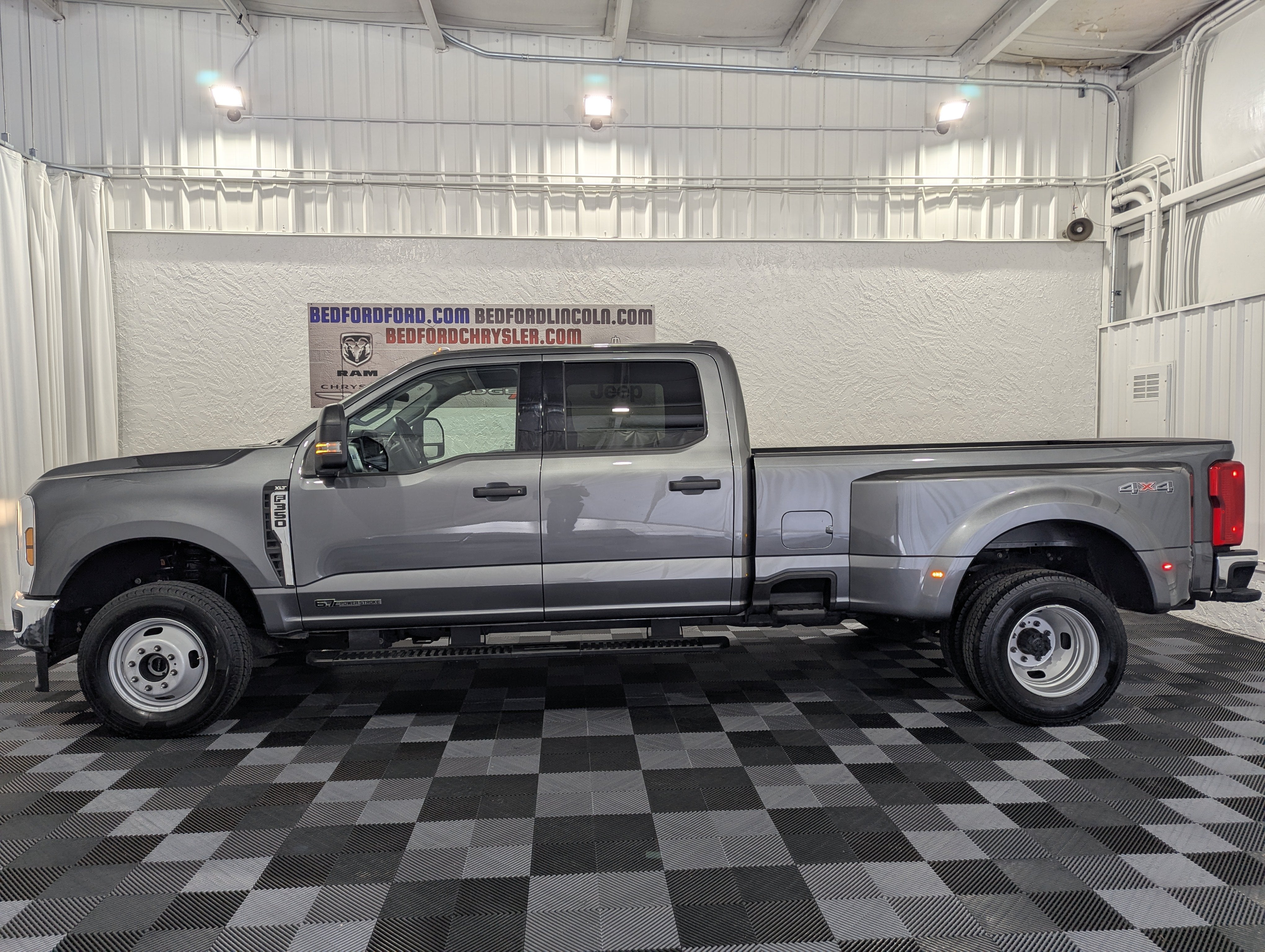 2026 Ford Super Duty F-350 DRW XLT