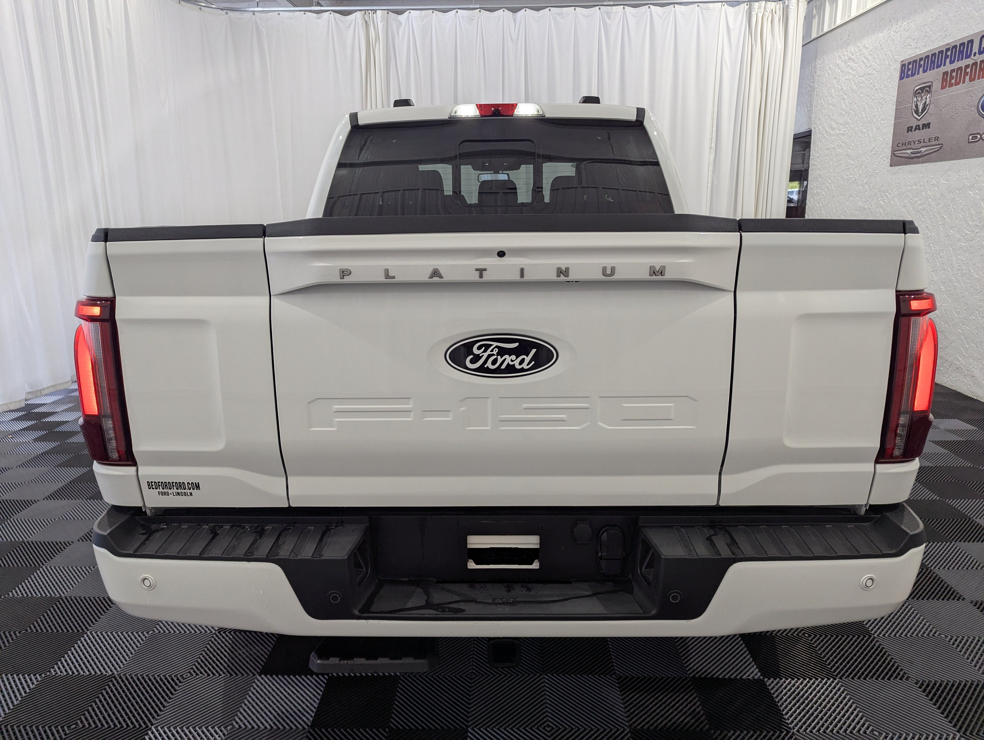 2025 Ford F-150 Platinum
