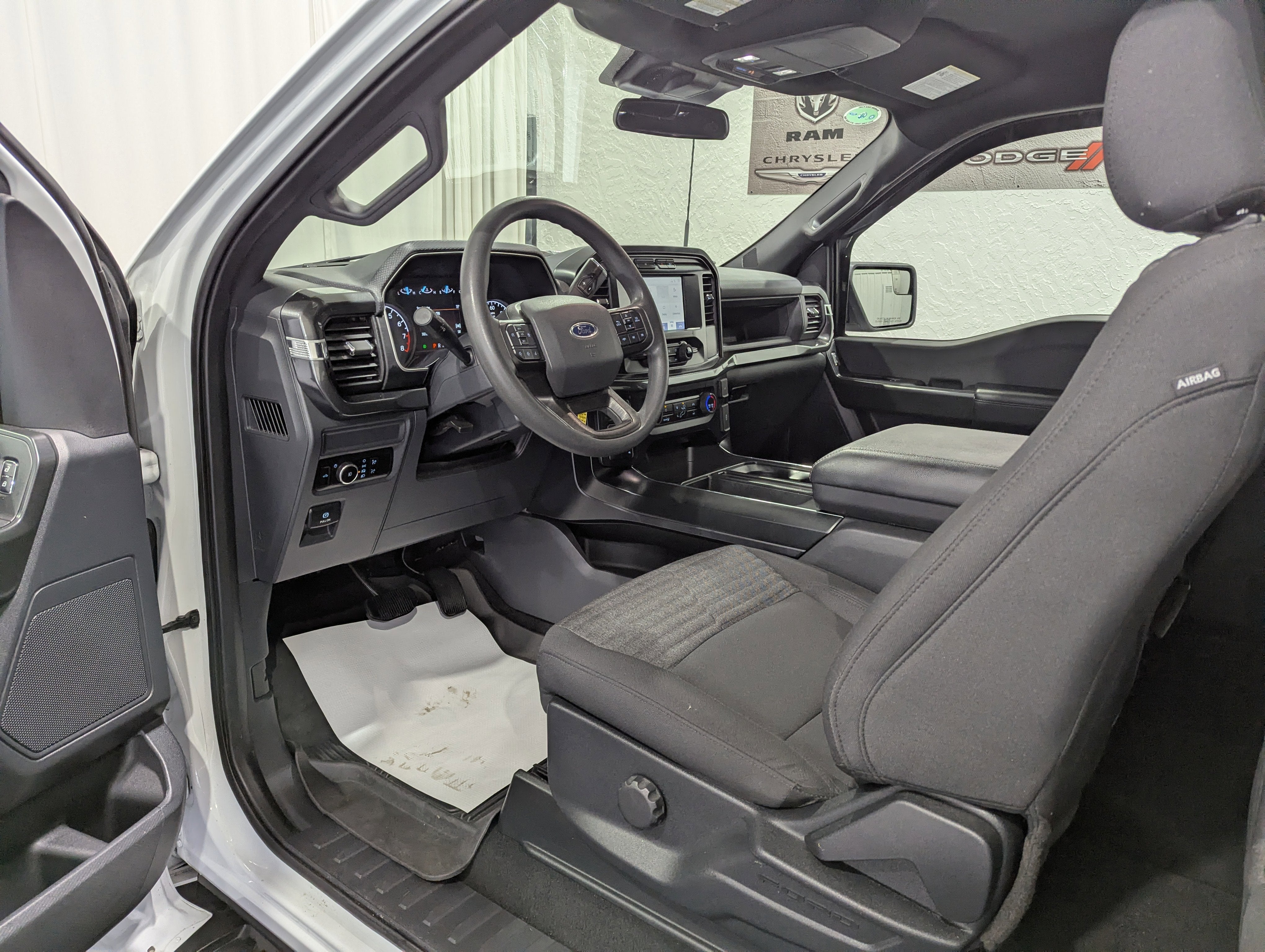 2023 Ford F-150 STX