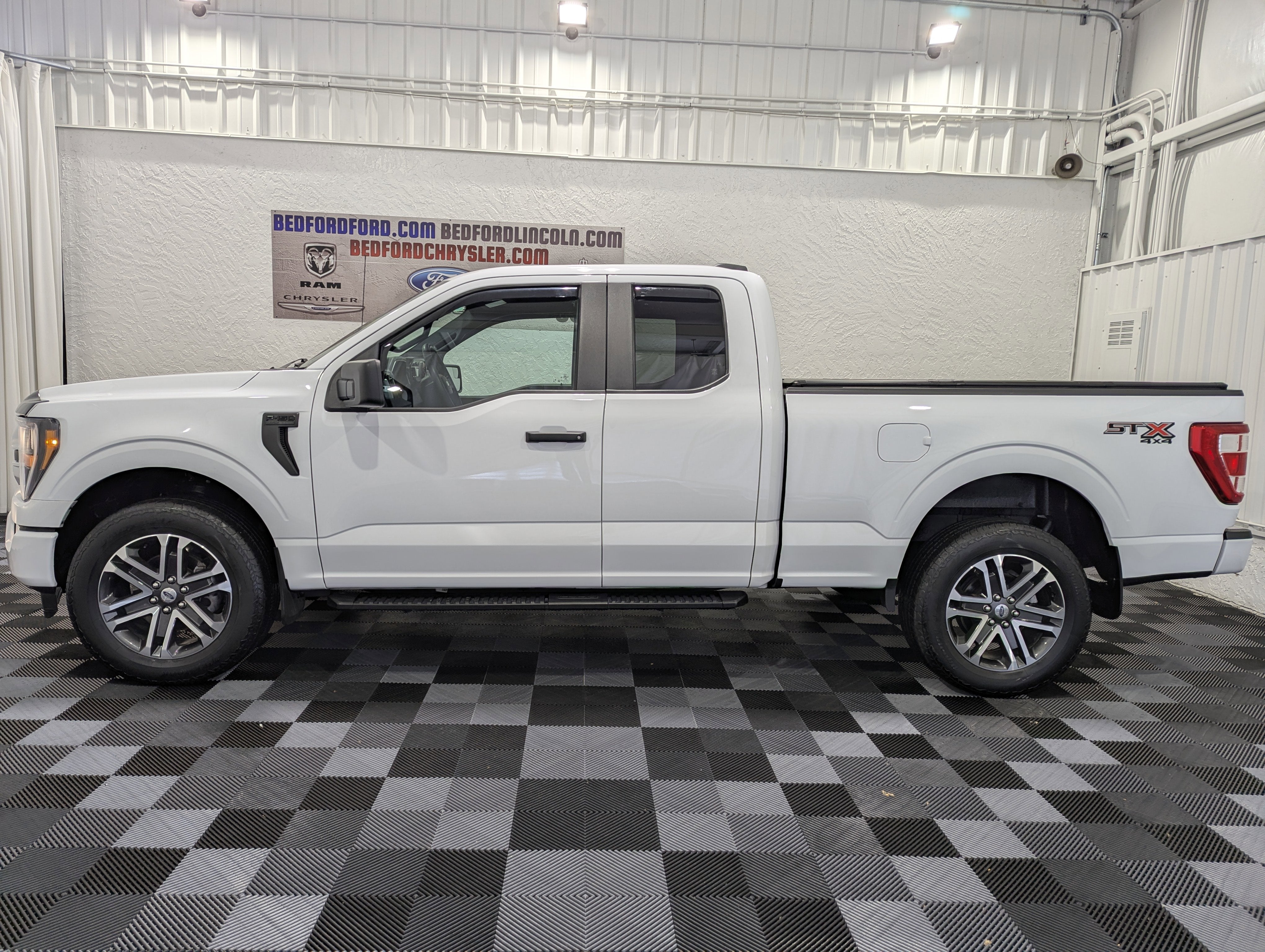 2023 Ford F-150 STX