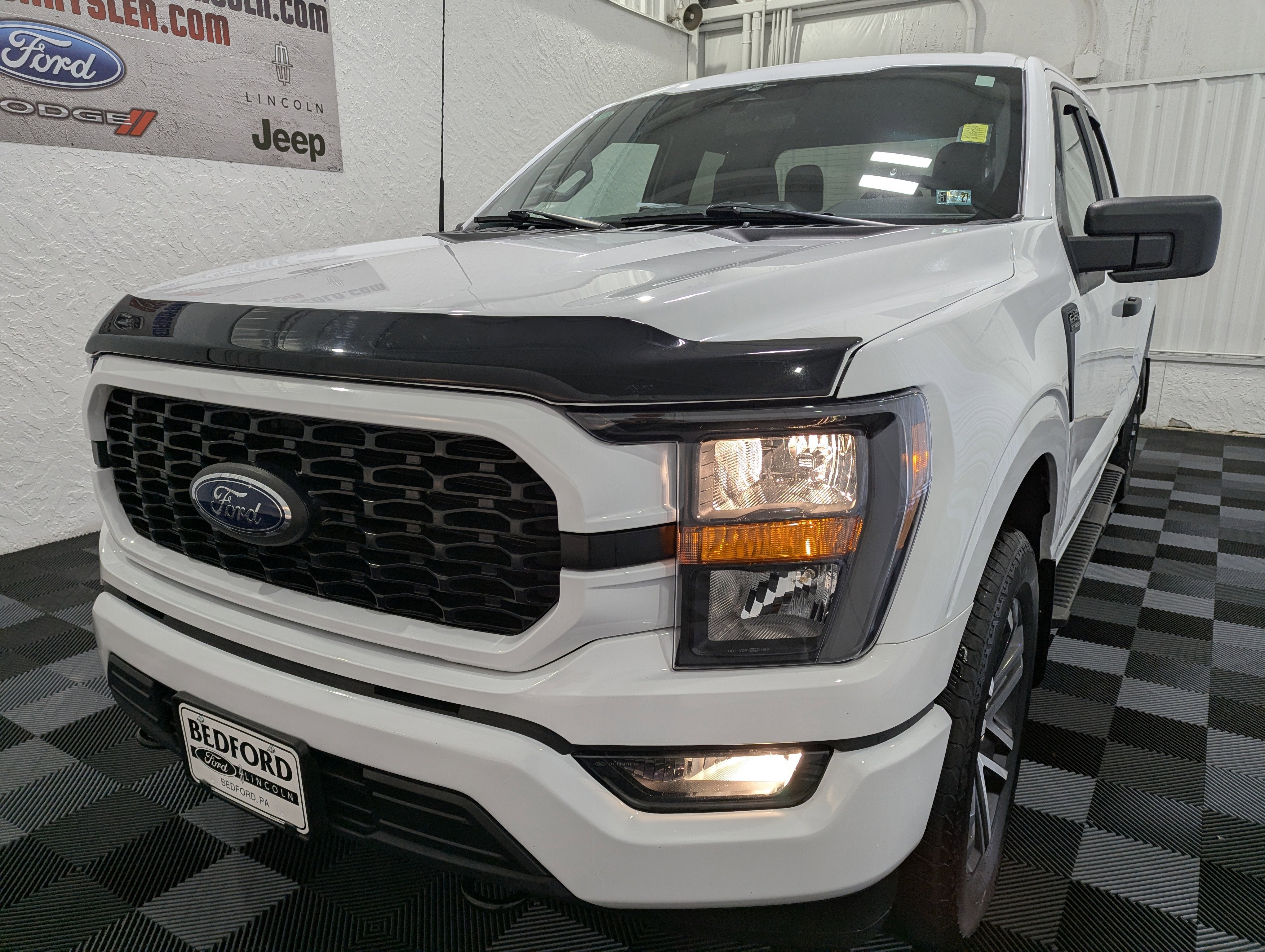 2023 Ford F-150 STX