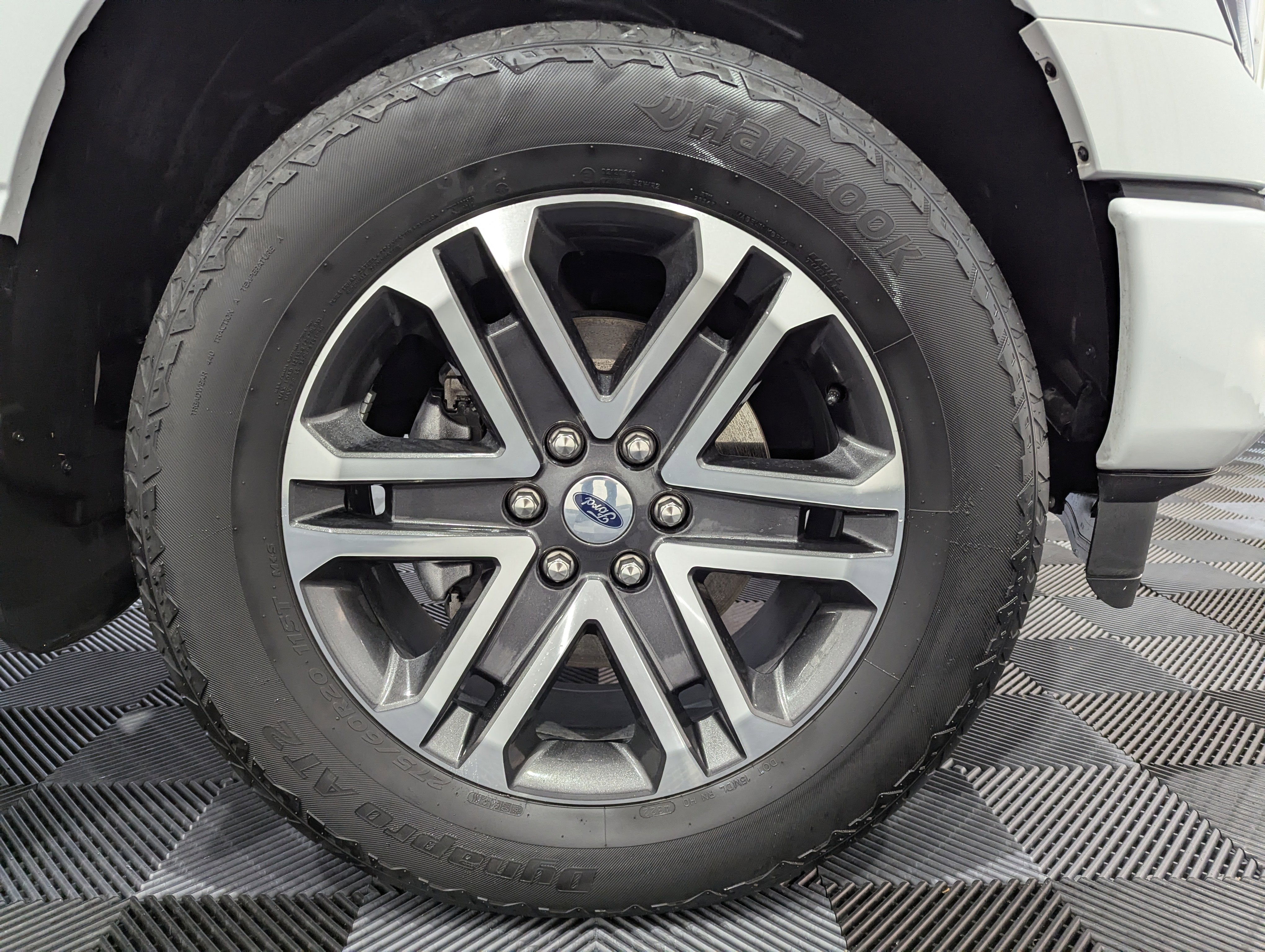 2023 Ford F-150 STX