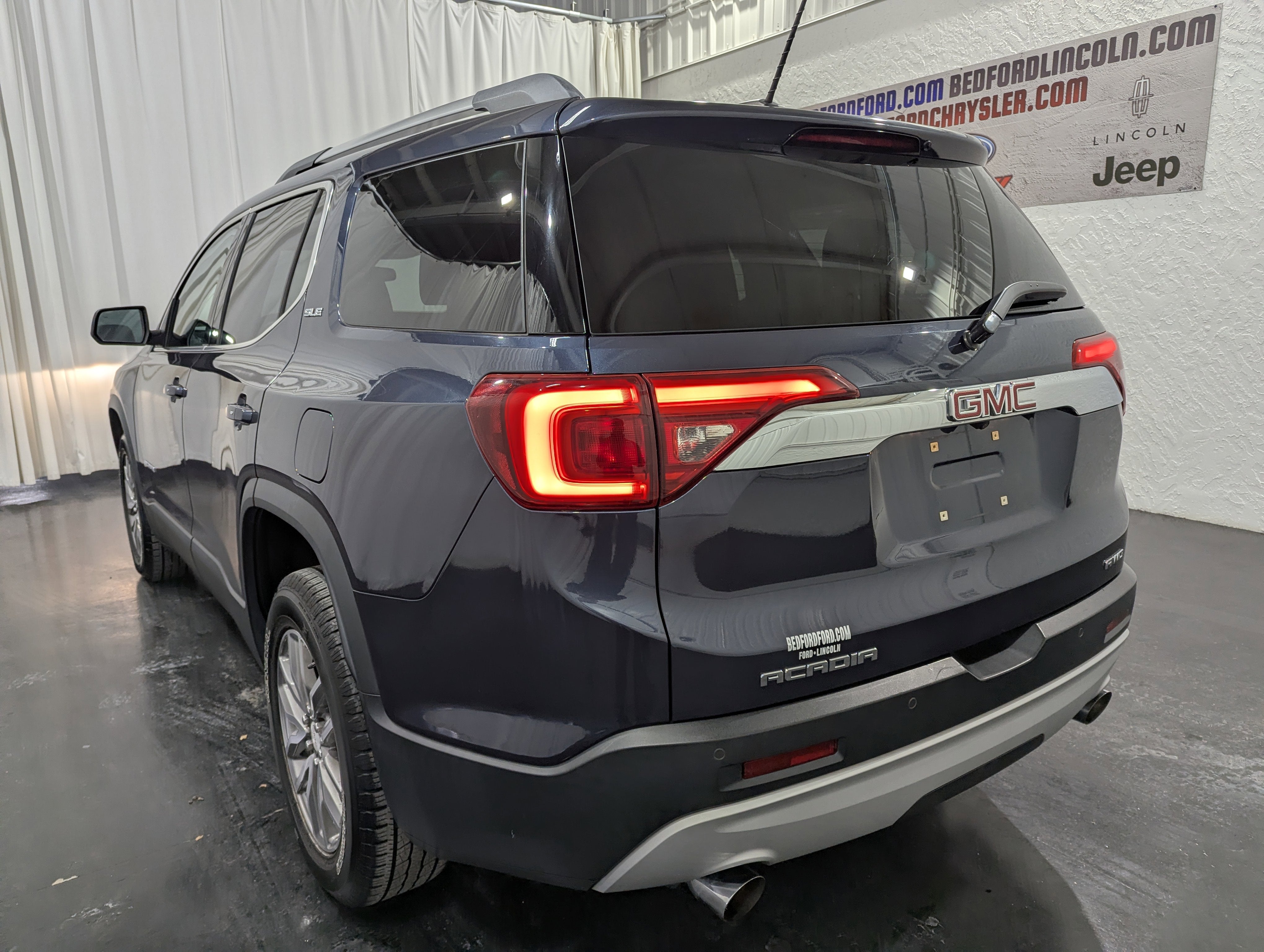 2019 GMC Acadia SLE