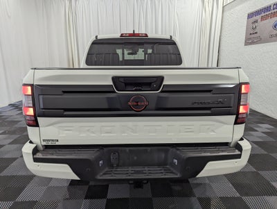 2025 Nissan Frontier PRO-4X 4x4