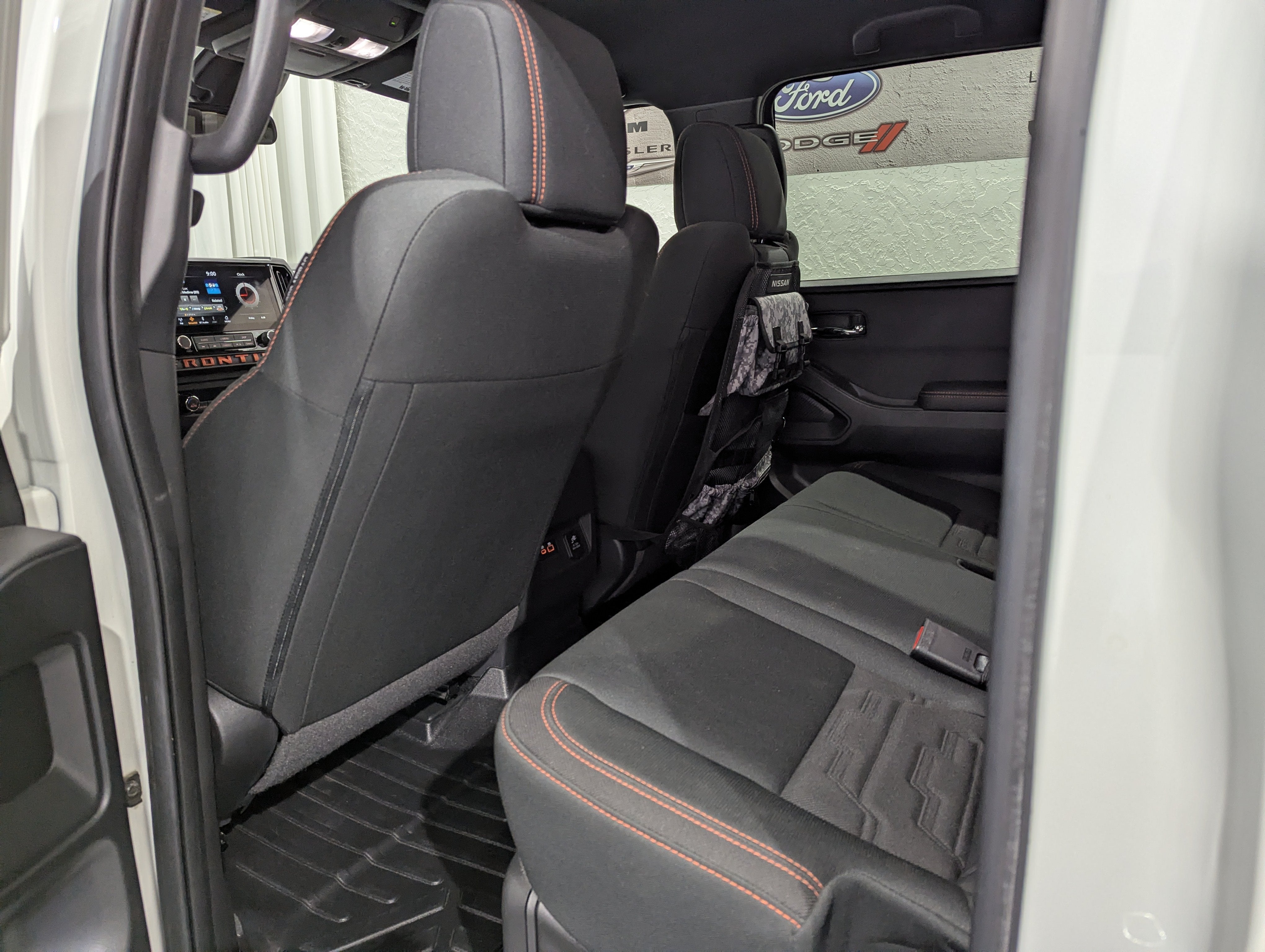 2025 Nissan Frontier PRO-4X 4x4